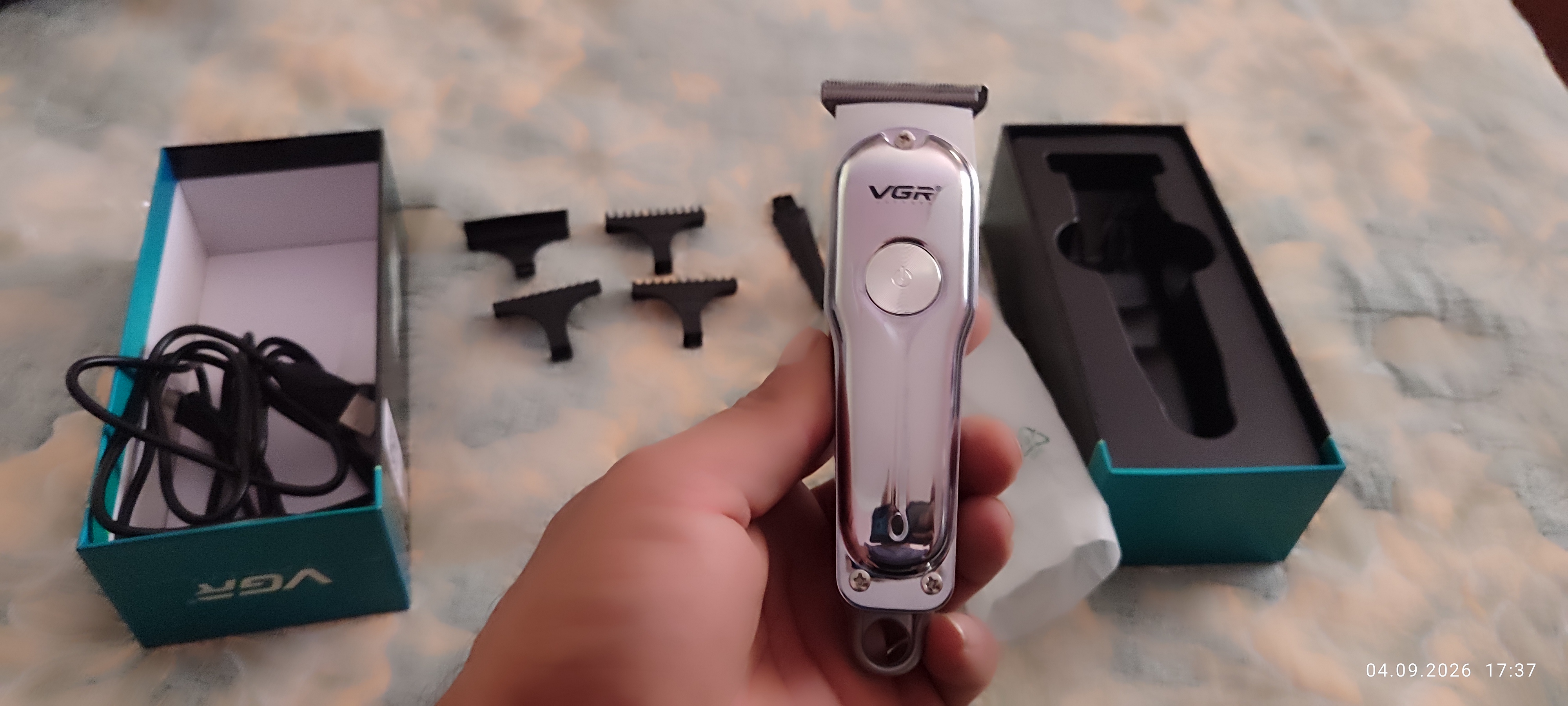 Elektr ustara, trimmer va moylash mashinasi uchun, VGR V-071 modeli