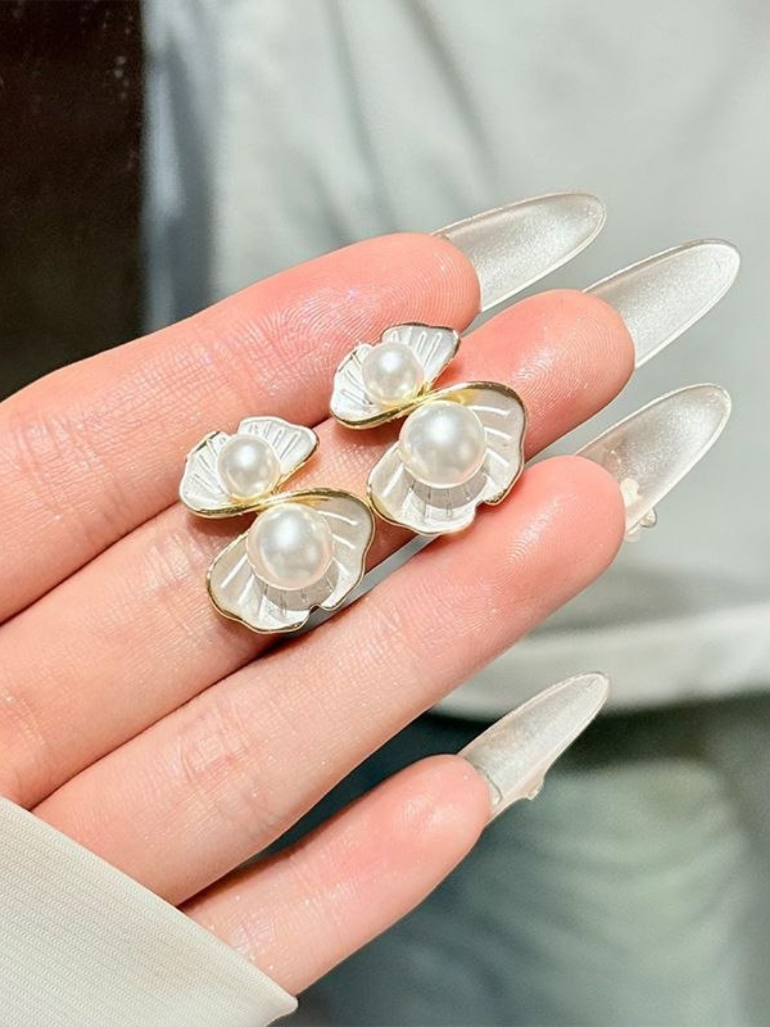 Серьги женские