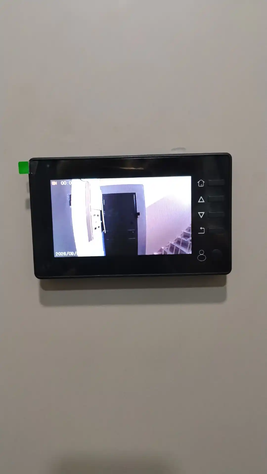 Monitor bilan simsiz kirish eshigi uchun video ko'z