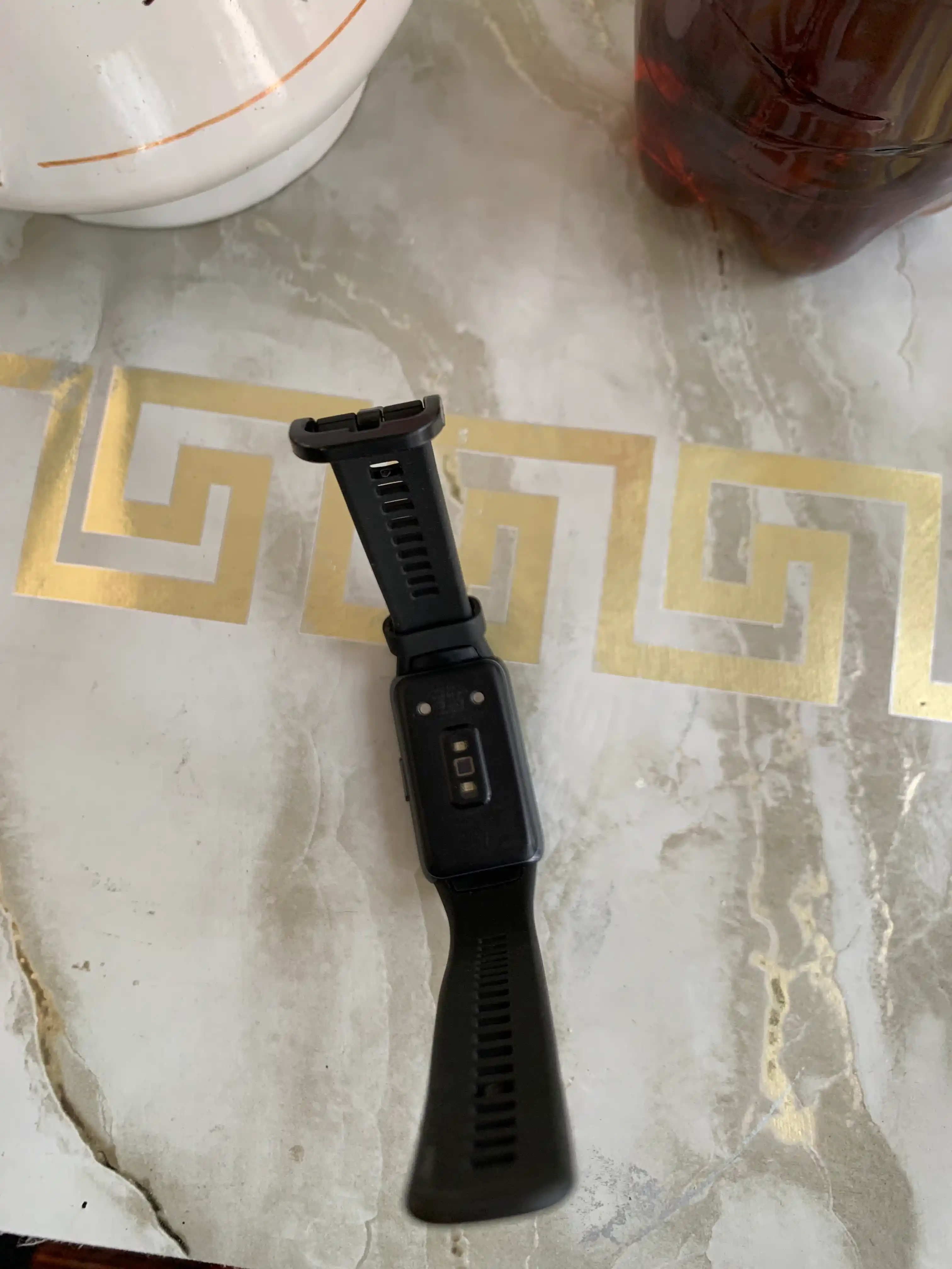 Huawei Band 6, 7, 8, 9, 10 uchun tasma, remeshok, silikon
