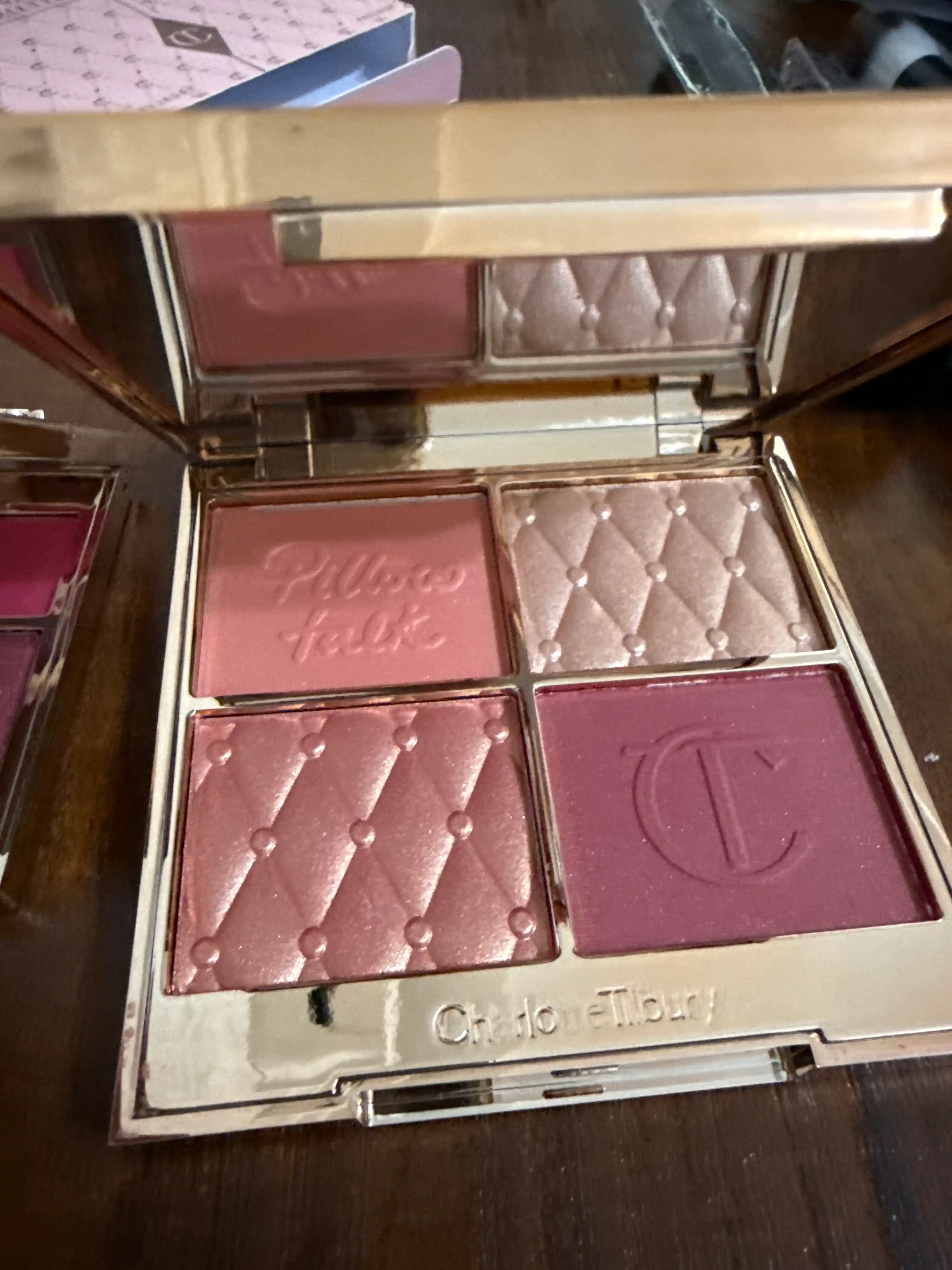 Румяна и хайлайтер для лица палетка для лица Charlotte Tilbury Pillow Talk Face Palette