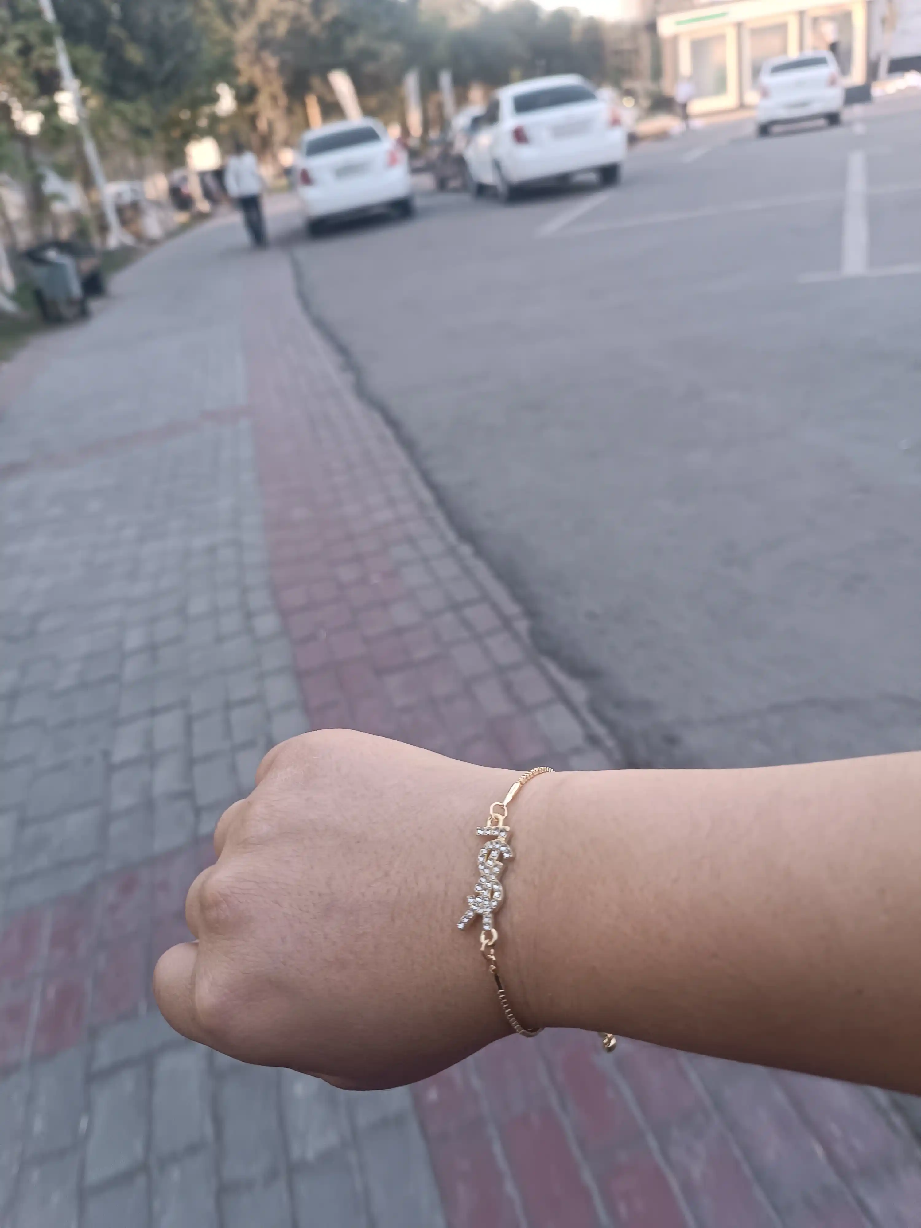 Ayollar va qizlar uchun bilaguzuklar, oltin va kumush rang, taqinchoqlar, Messika