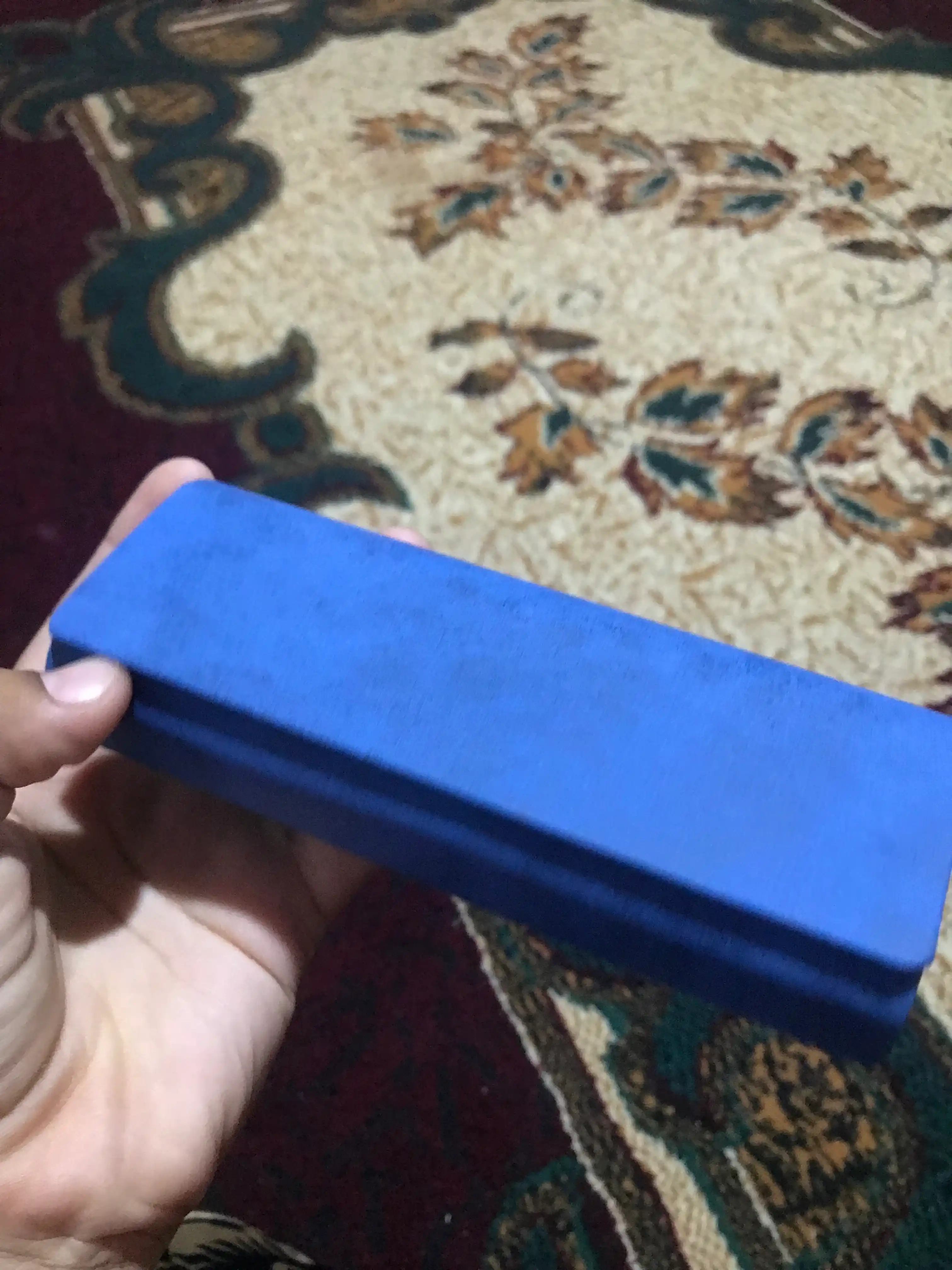 Ko‘zoynak uchun ixcham himoya futlyari, ko'zoynak uchun quti
