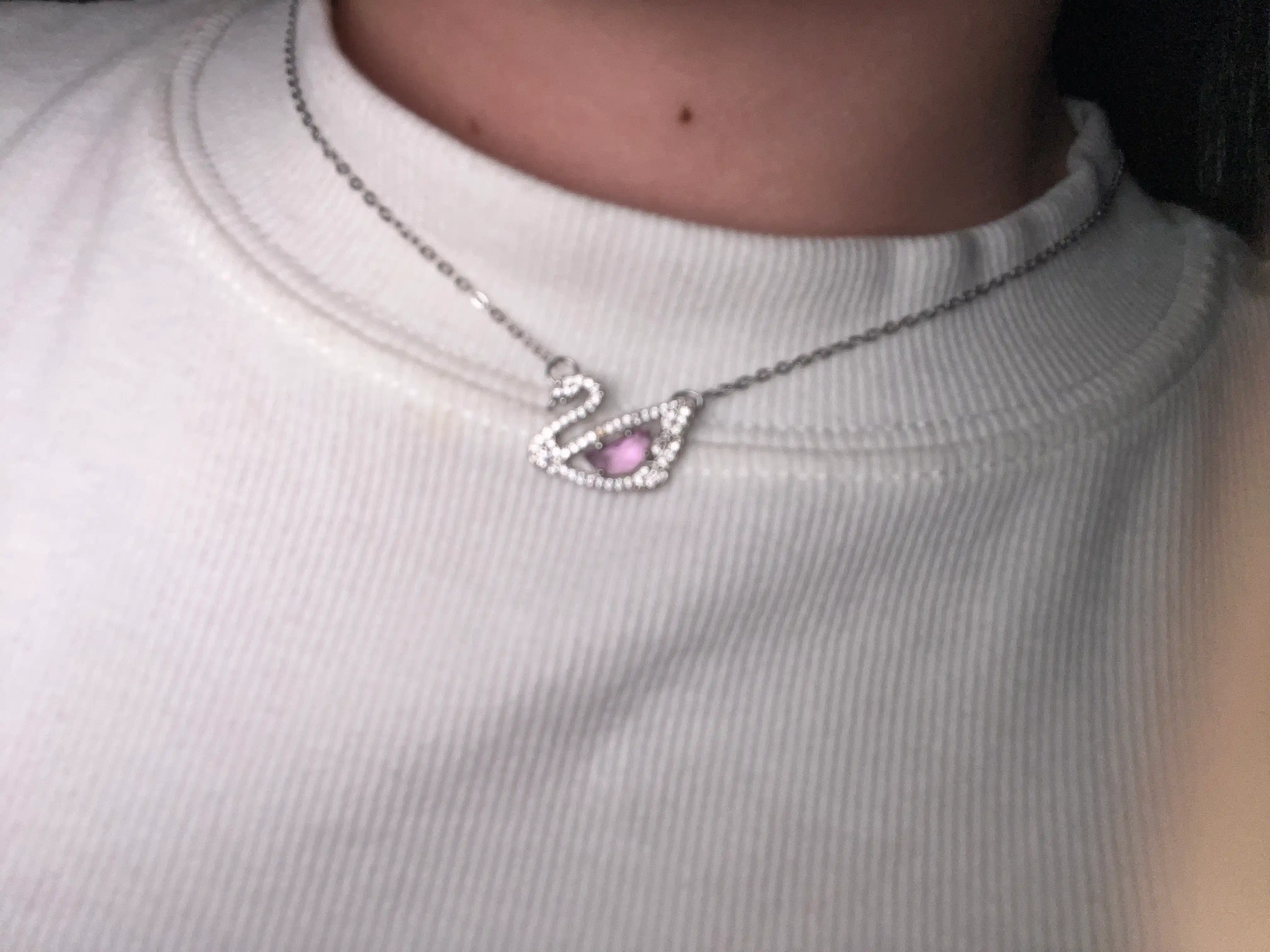 Женская колье-цепочка в форме лебедя с кристаллами Swarovski