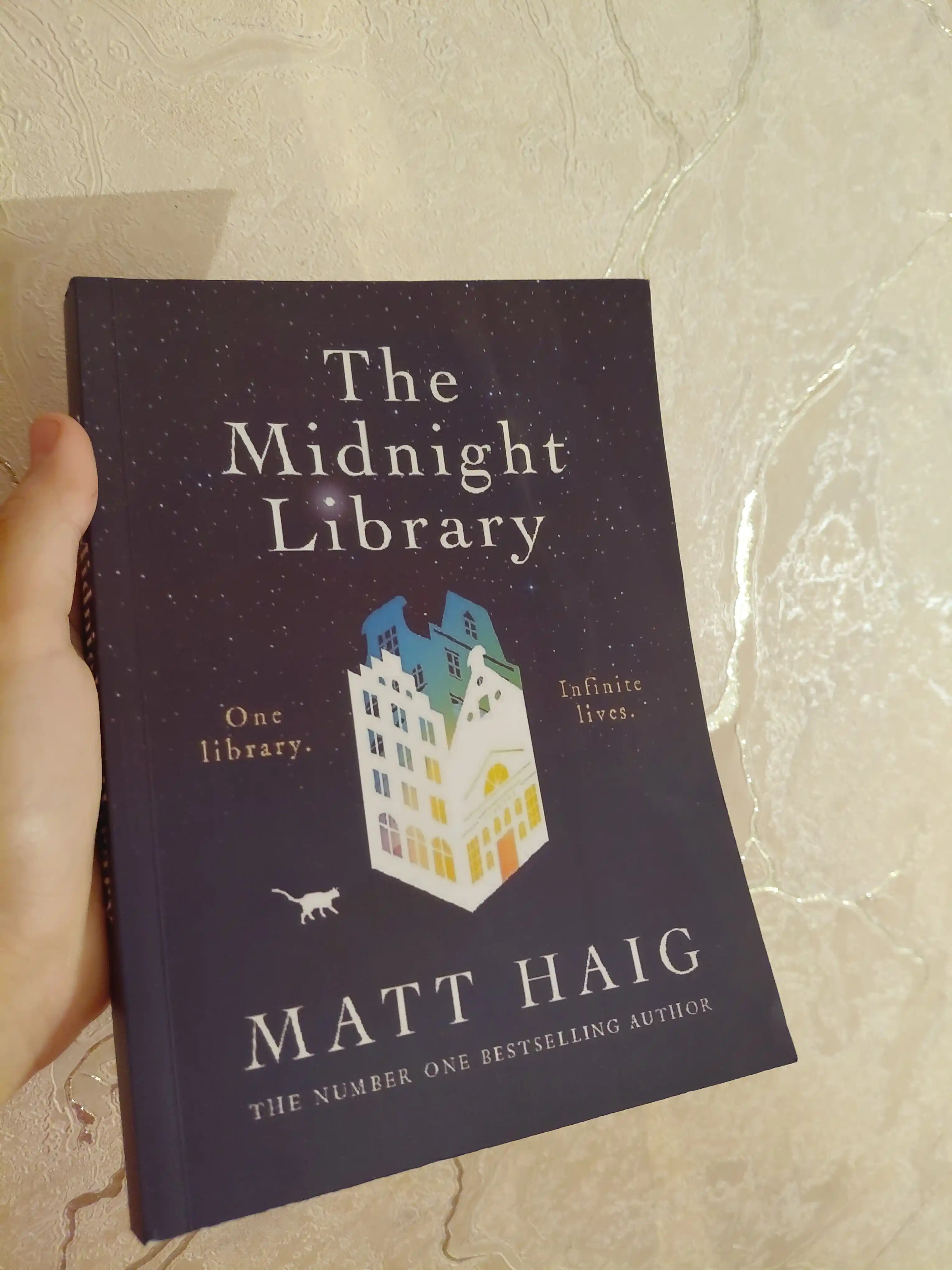 The midnight library. Matt Haig (Книга на английском языке) 