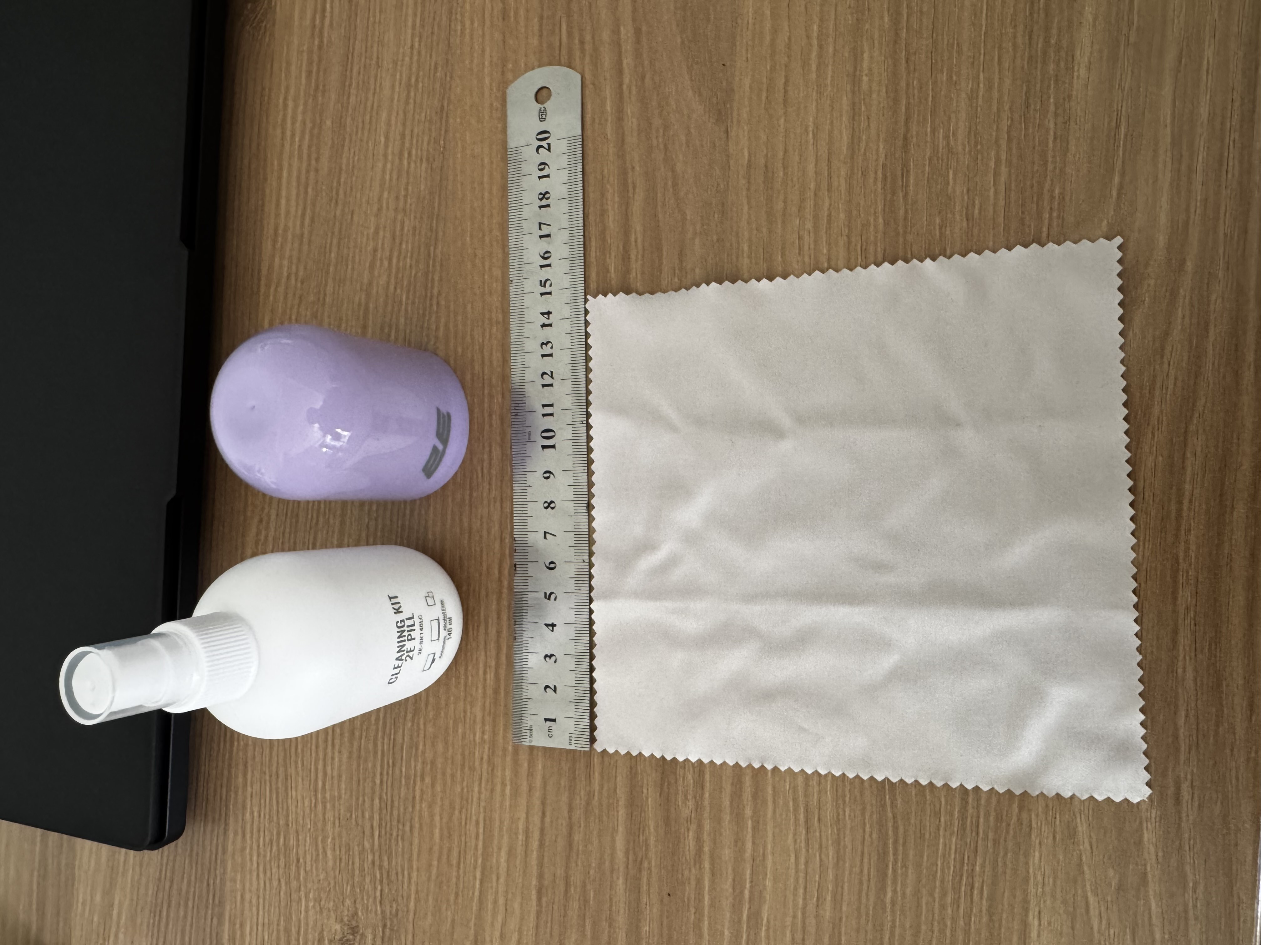Набор для чистки монитора, телевизора, ноутбука, смартфона, оргтехники 2E Cleaning Kit