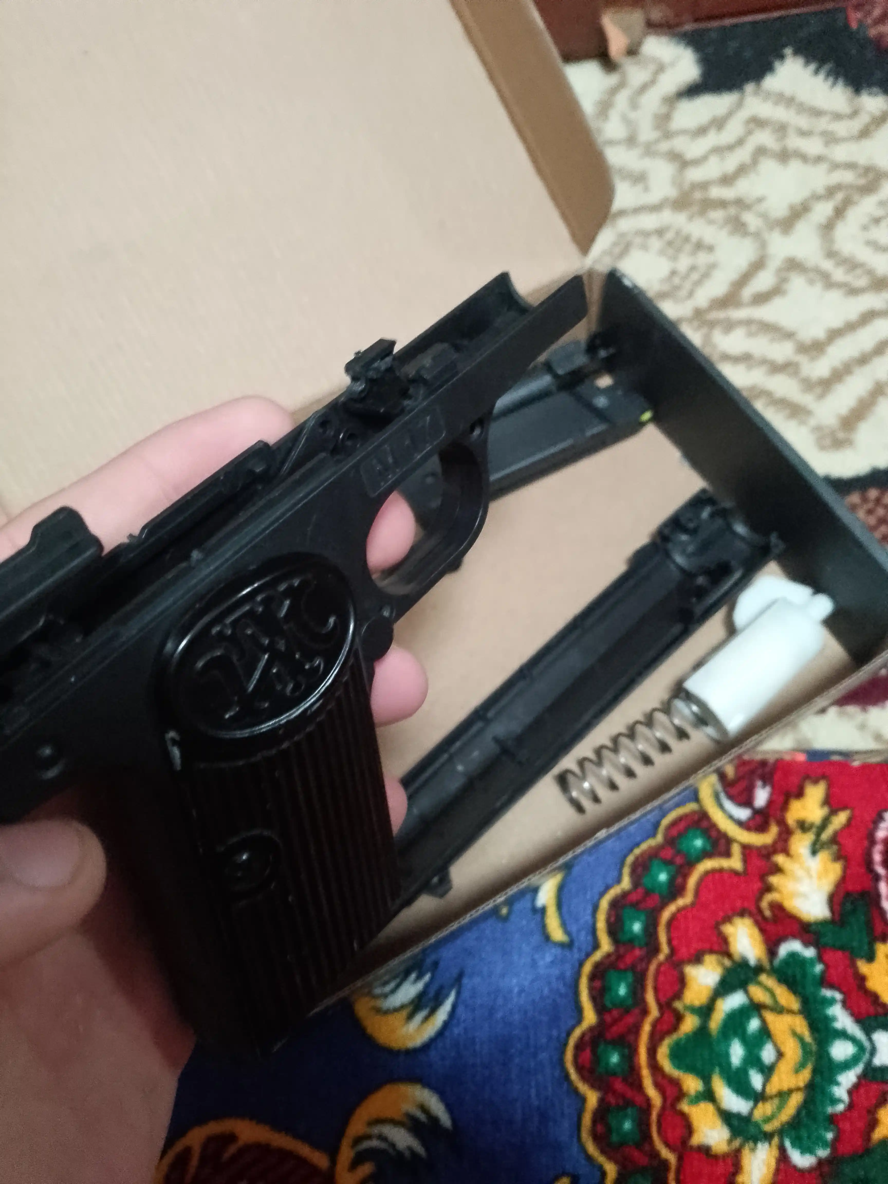 Glock AirSoft quroli, bolalar uchun metall to'pponcha, pnevmatik