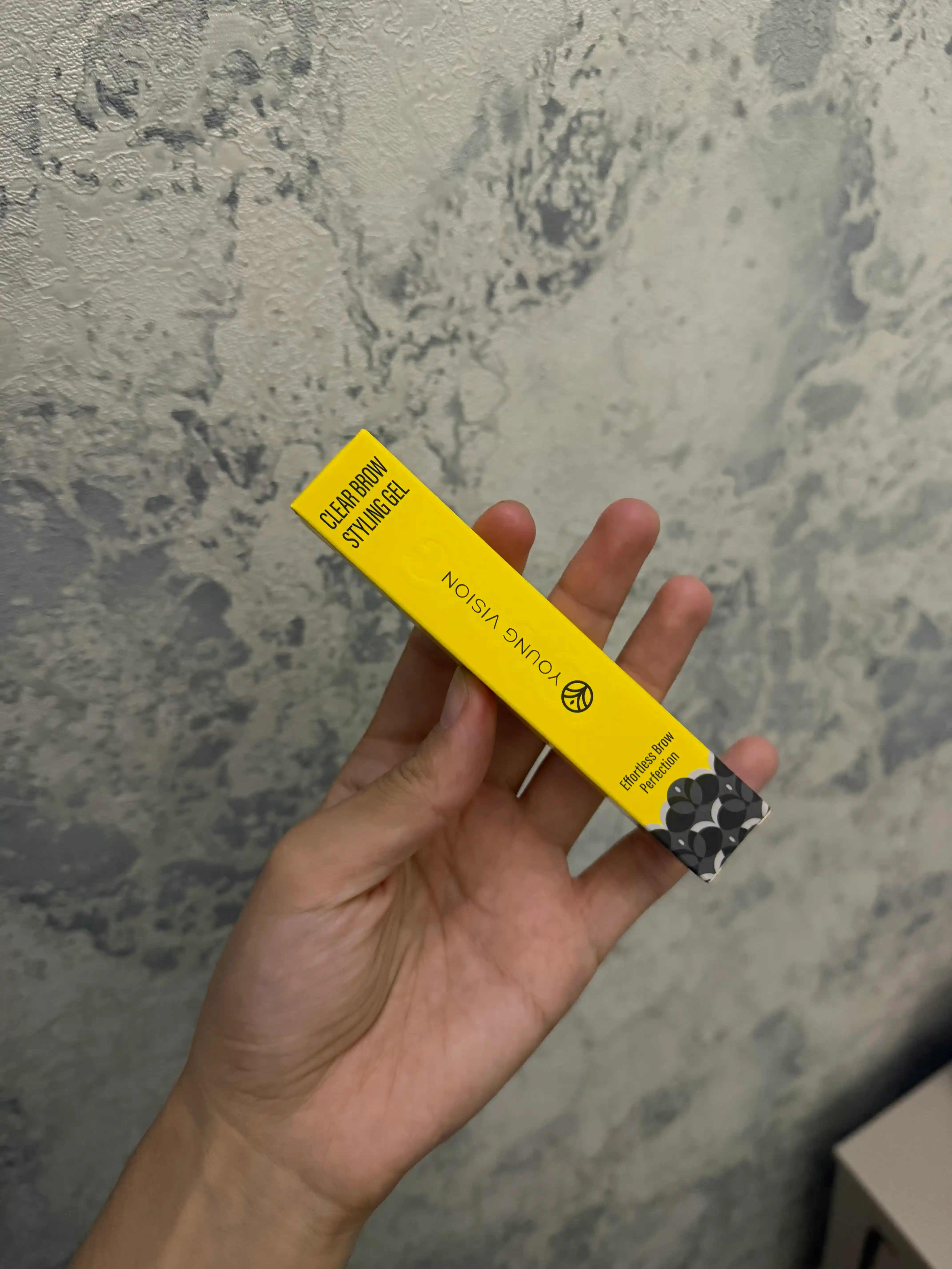 Qoshlarni mahkamlash uchun "Young Vision" geli - tabiiy fiksatsiya, 7 ml