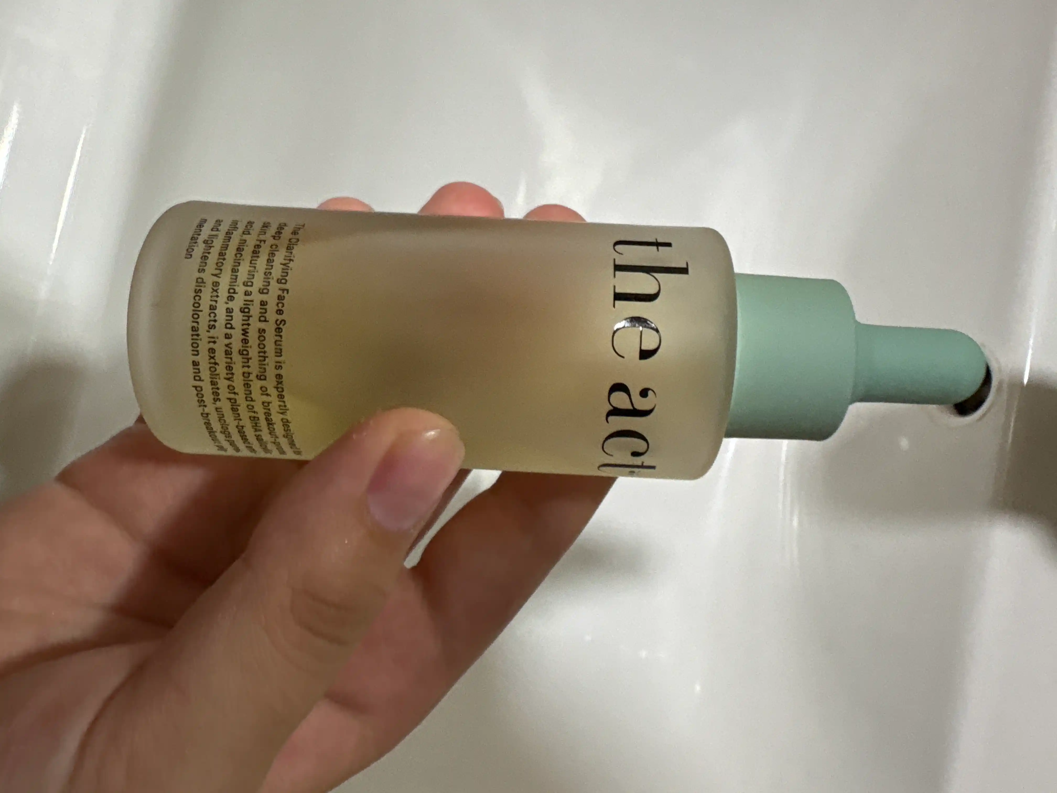 The Act yuz uchun tozalovchi serum, muammoli teri uchun, 50 ml