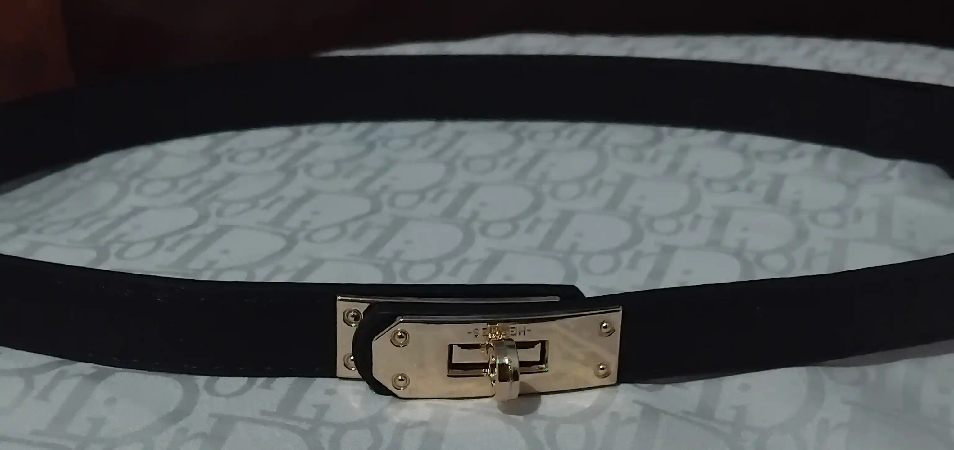 Женский ремень  для одежды, размер регулируется LION BELT