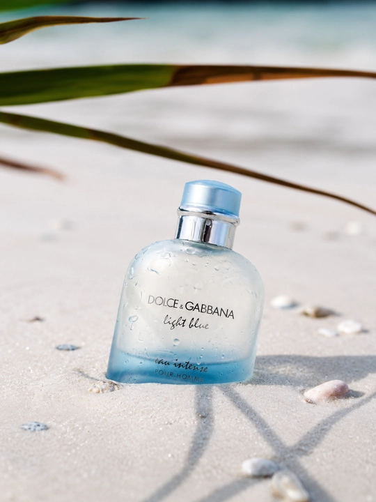 Dolce & Gabbana Light Blue Eau Intense Pour Homme — erkaklar uchun jozibali atir