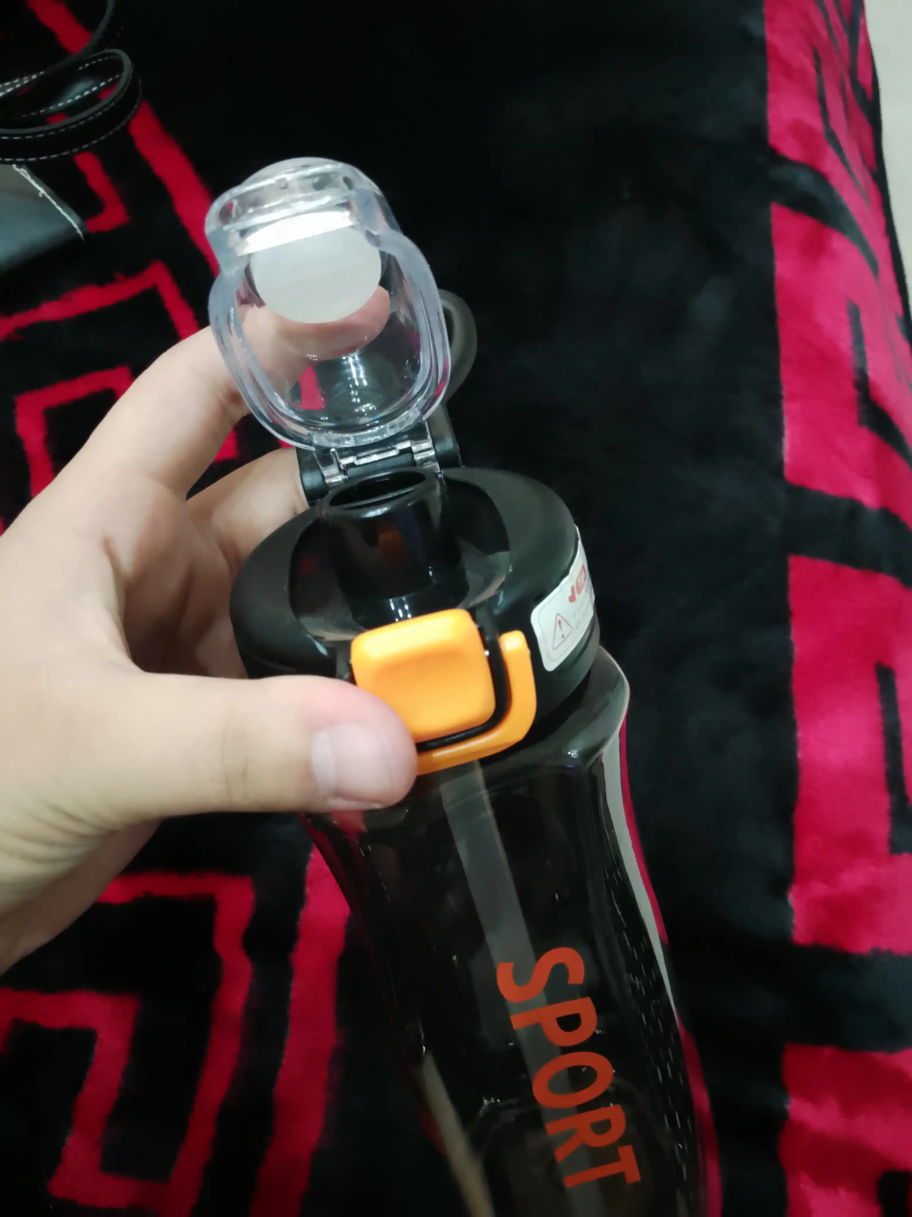 Sport suv idishi, 450/750/1200 ml, naychali va naychasiz, germetik