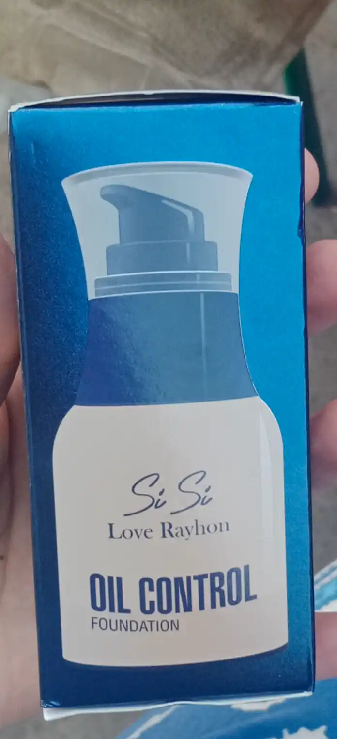 Тональный крем SiSi Love Rayhon Oil Control Foundation матовый эффект 30 г
