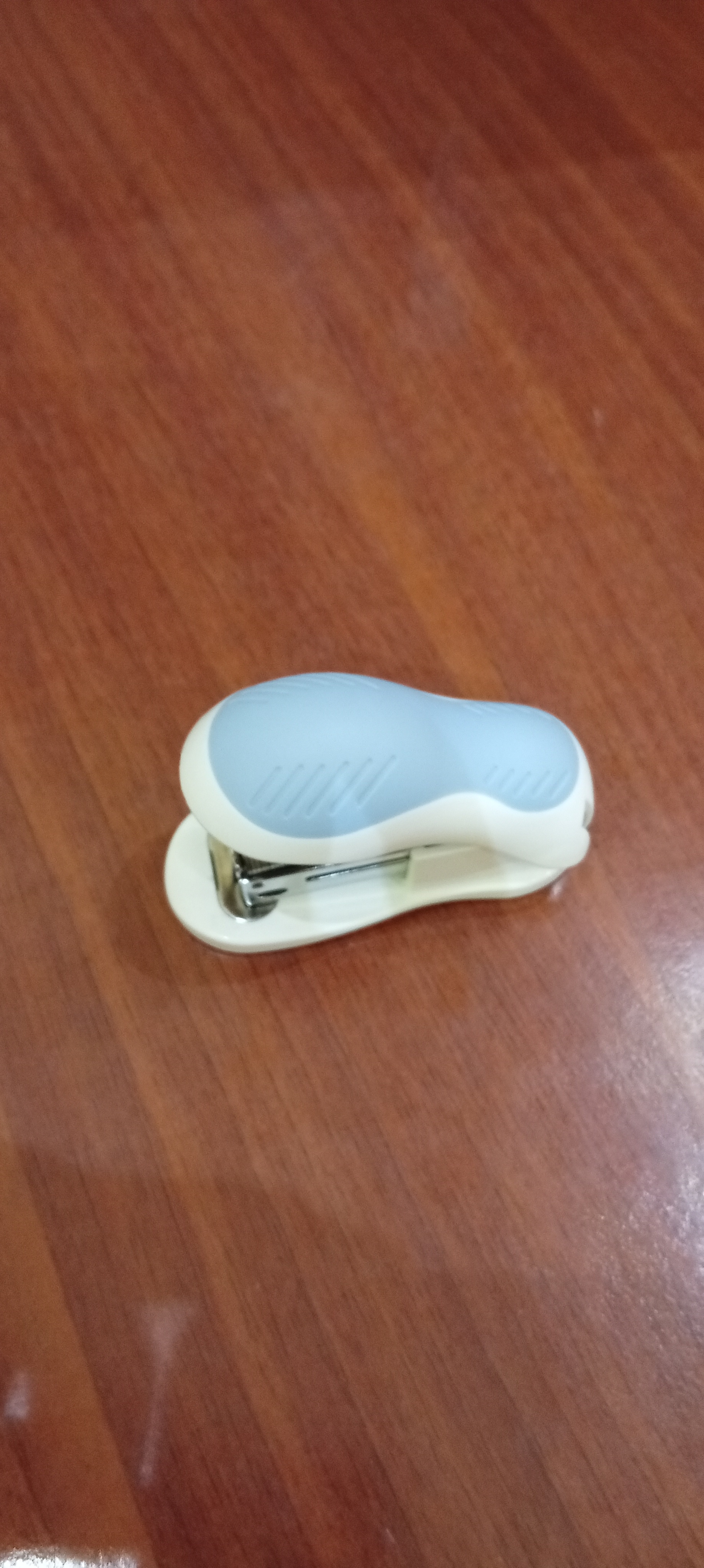 Stapler 24/6 (sn) 0304 Deli