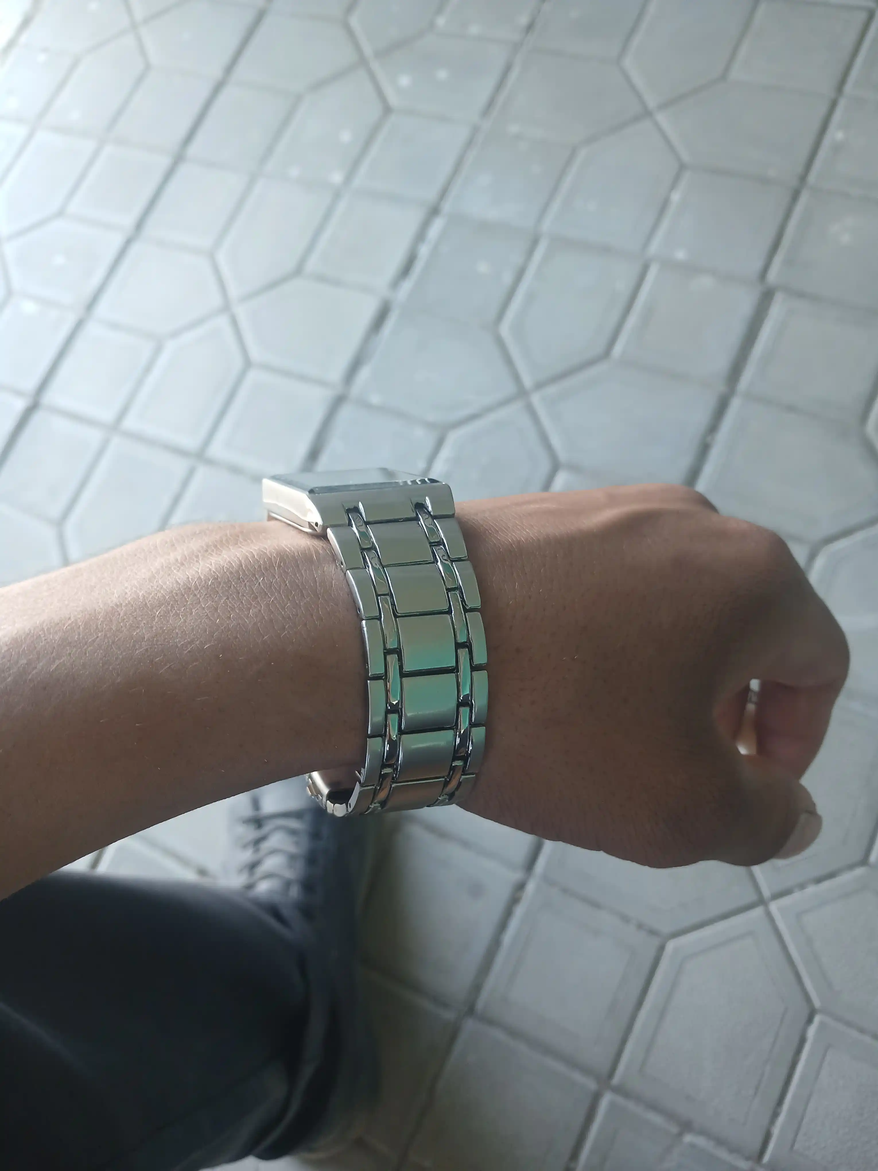 Мужские часы RADO Jubile Rectangle — стиль в каждой детали