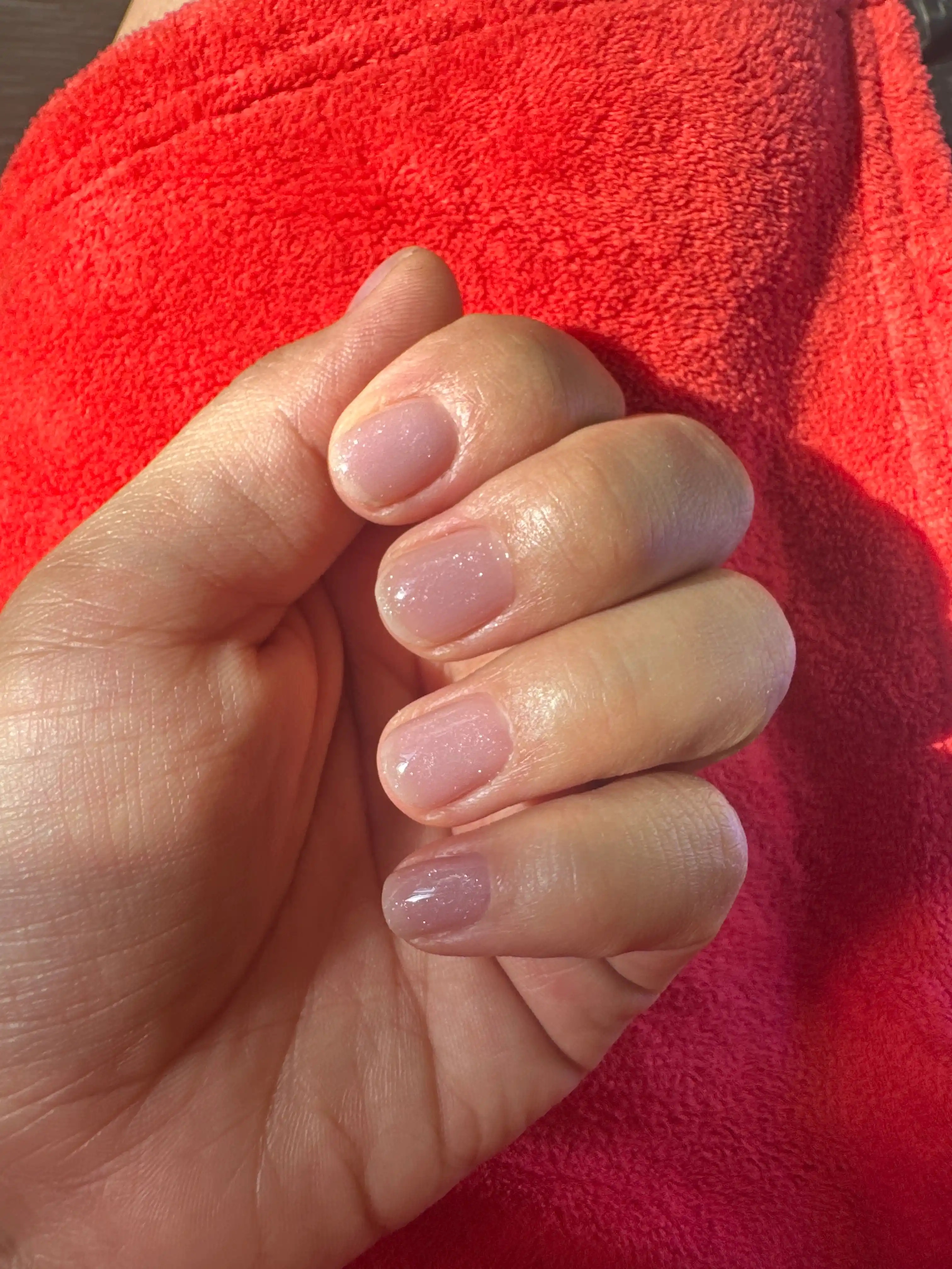 PRO NAIL SHINE shimmrli kauchuk baza, 10 ml, o‘rtacha quyuqlik