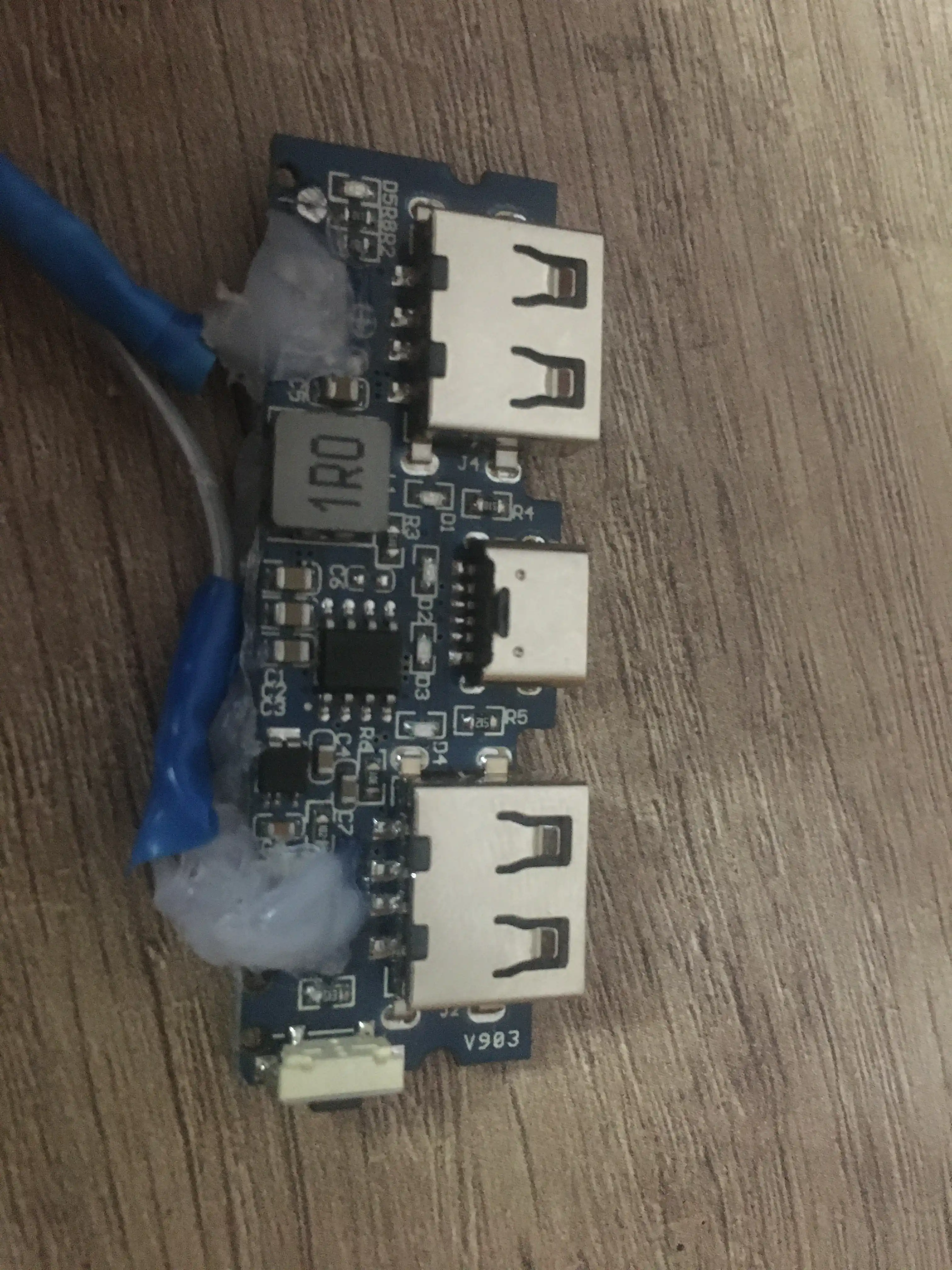 Плата Power Bank IP5407 USB 5V 2.4A Micro Type-C Модуль заряда литий-ионных аккумуляторов