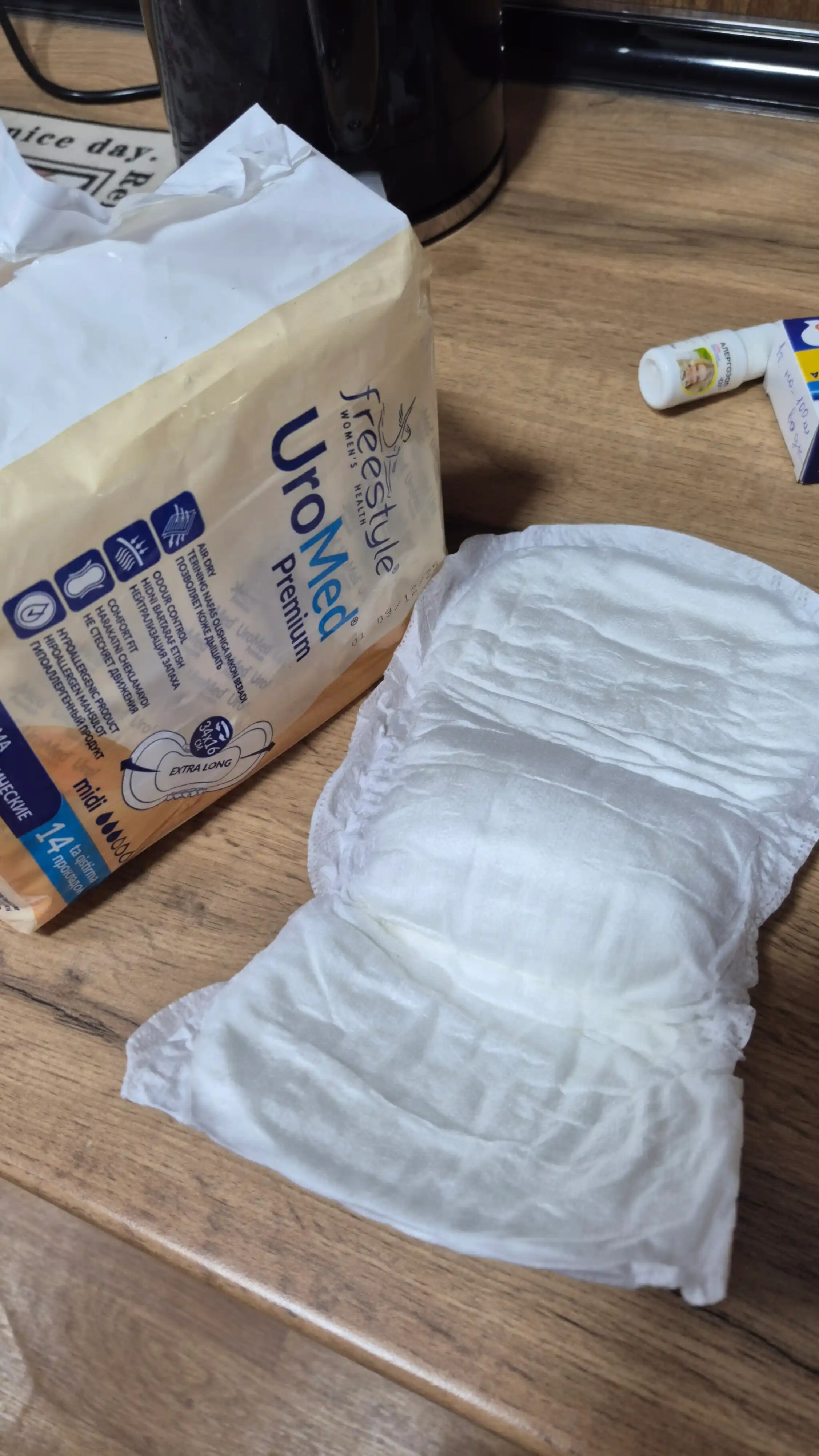 Ayollar gigiyenik prokladkalari Free Style UroMed Premium, 14 dona