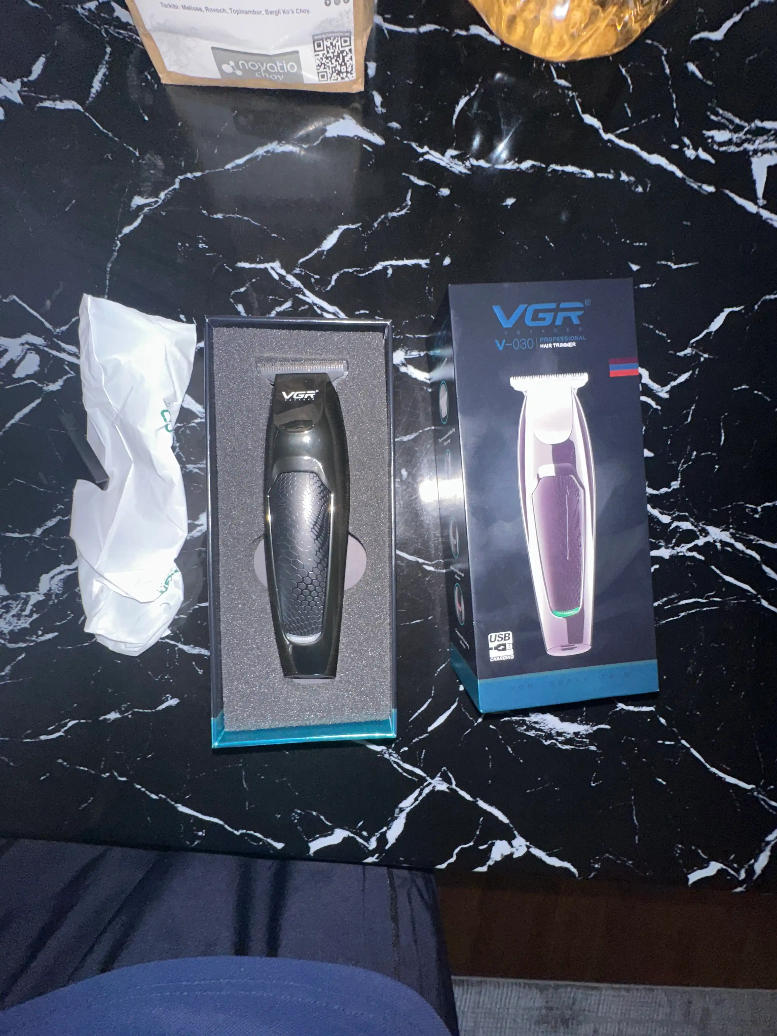 Trimmer soch olish mashinasi VGR V-030, trimmer soqol olish uchun mashina