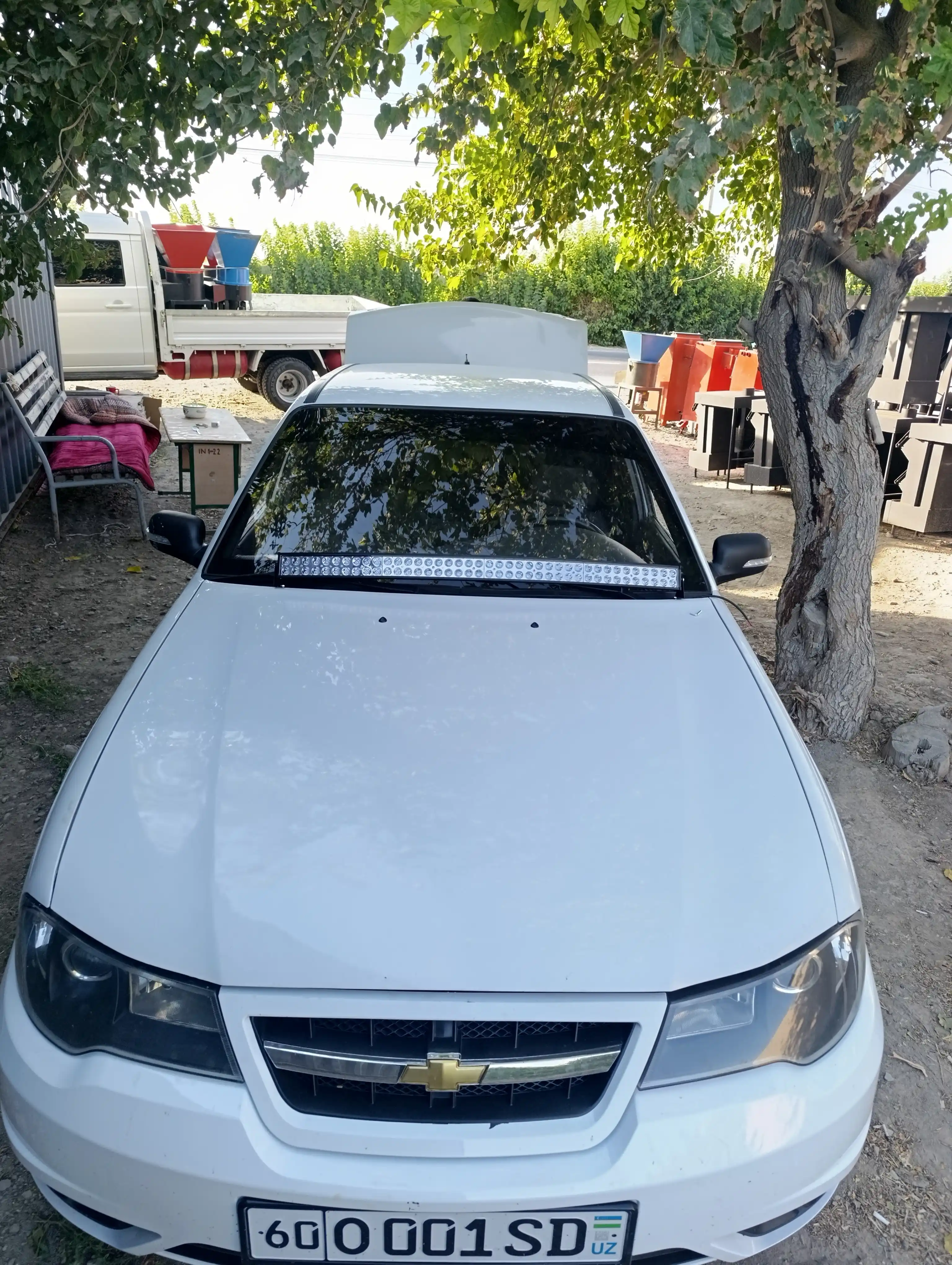 Балка светодиодная изогнутая 54см - 130см на автомобиль, универсальная