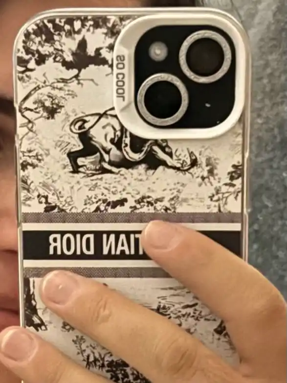 Защитное стекло с камнями для камеры iPhone 11/12/13/14/15/16/17 Pro, Pro Max