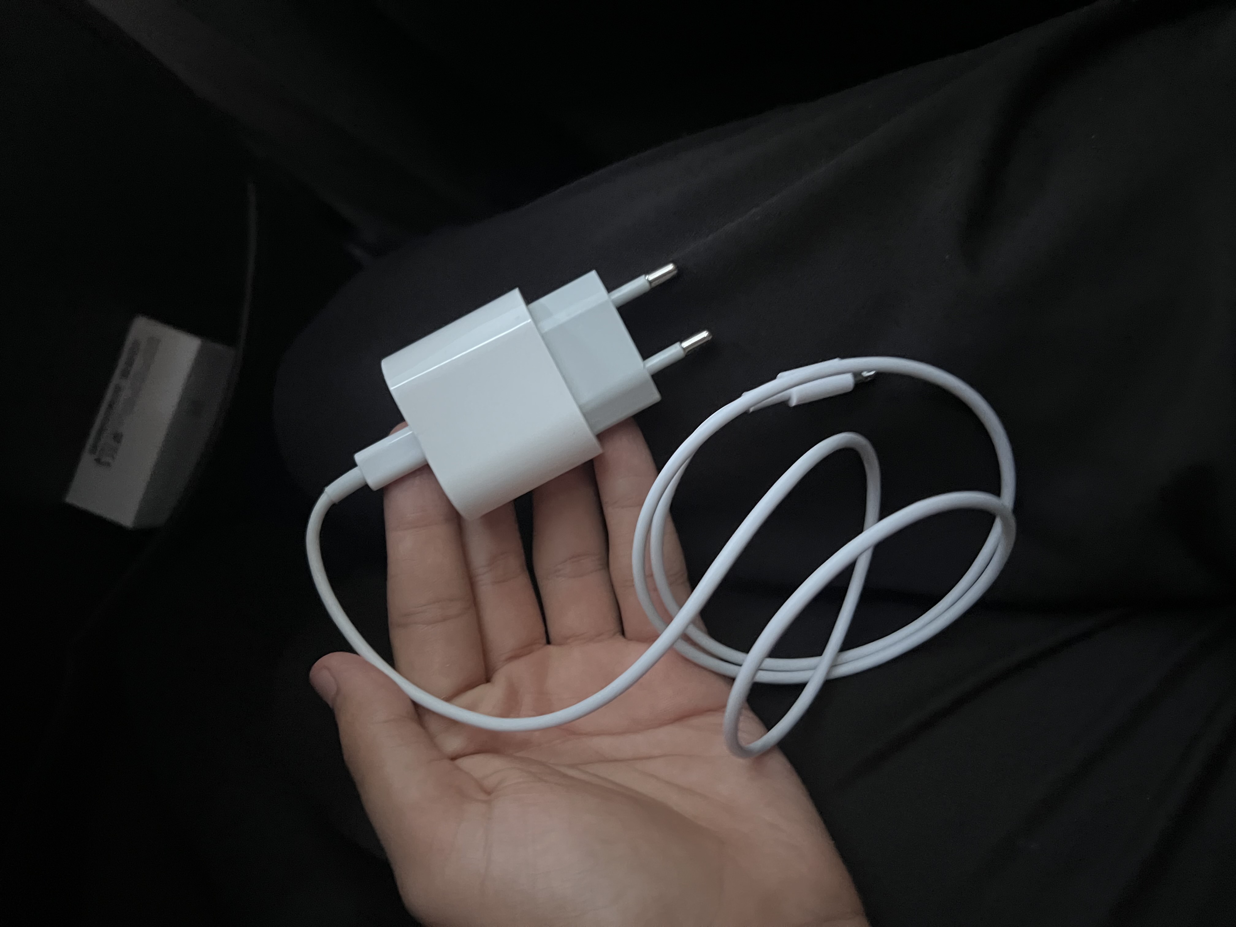 IPhone uchun zaryadlash qurilmasi, tez zaryadlovchi 20 Vt, Type-Cdan Lightning kabel bilan