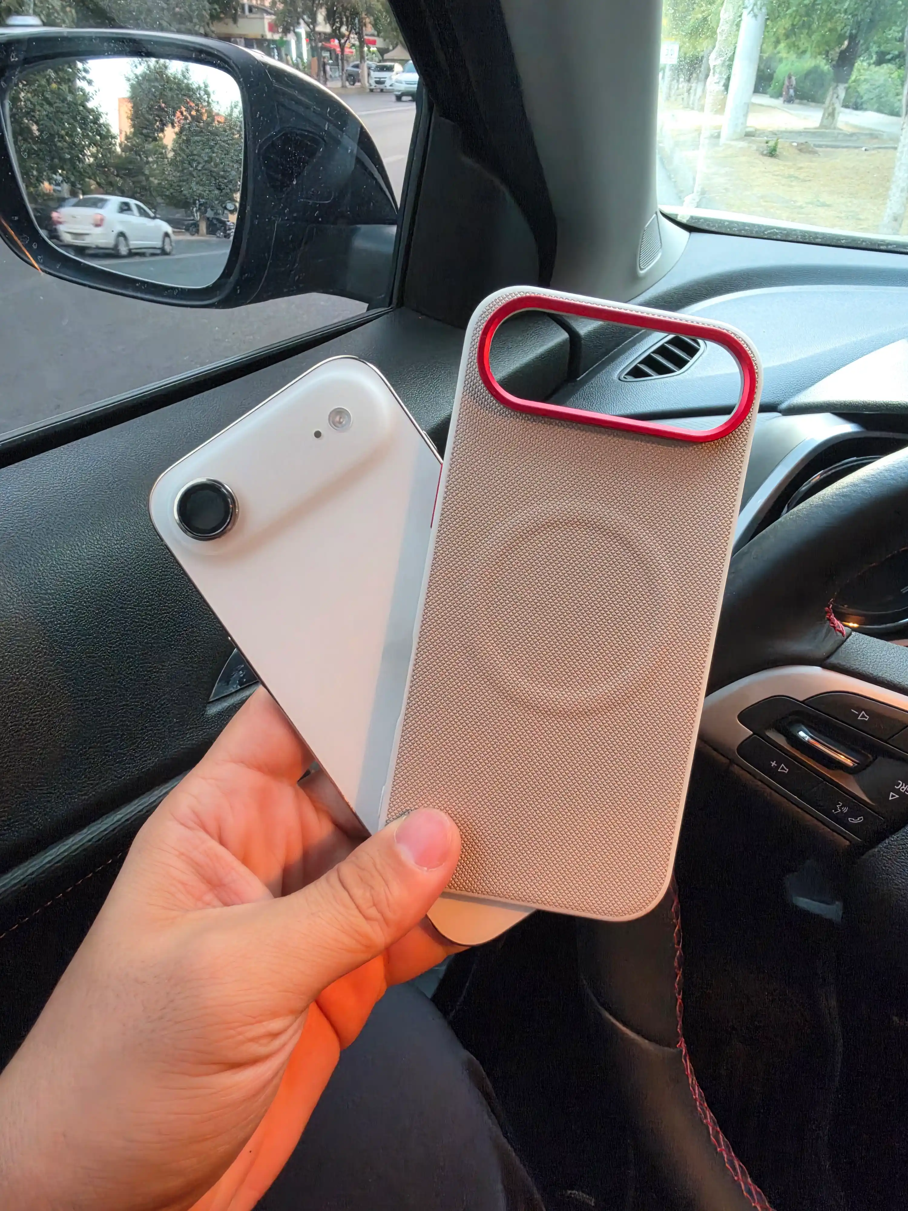 Магнитный чехол для iPhone 14 15 16 17 Pro Max Air противоударный матовый