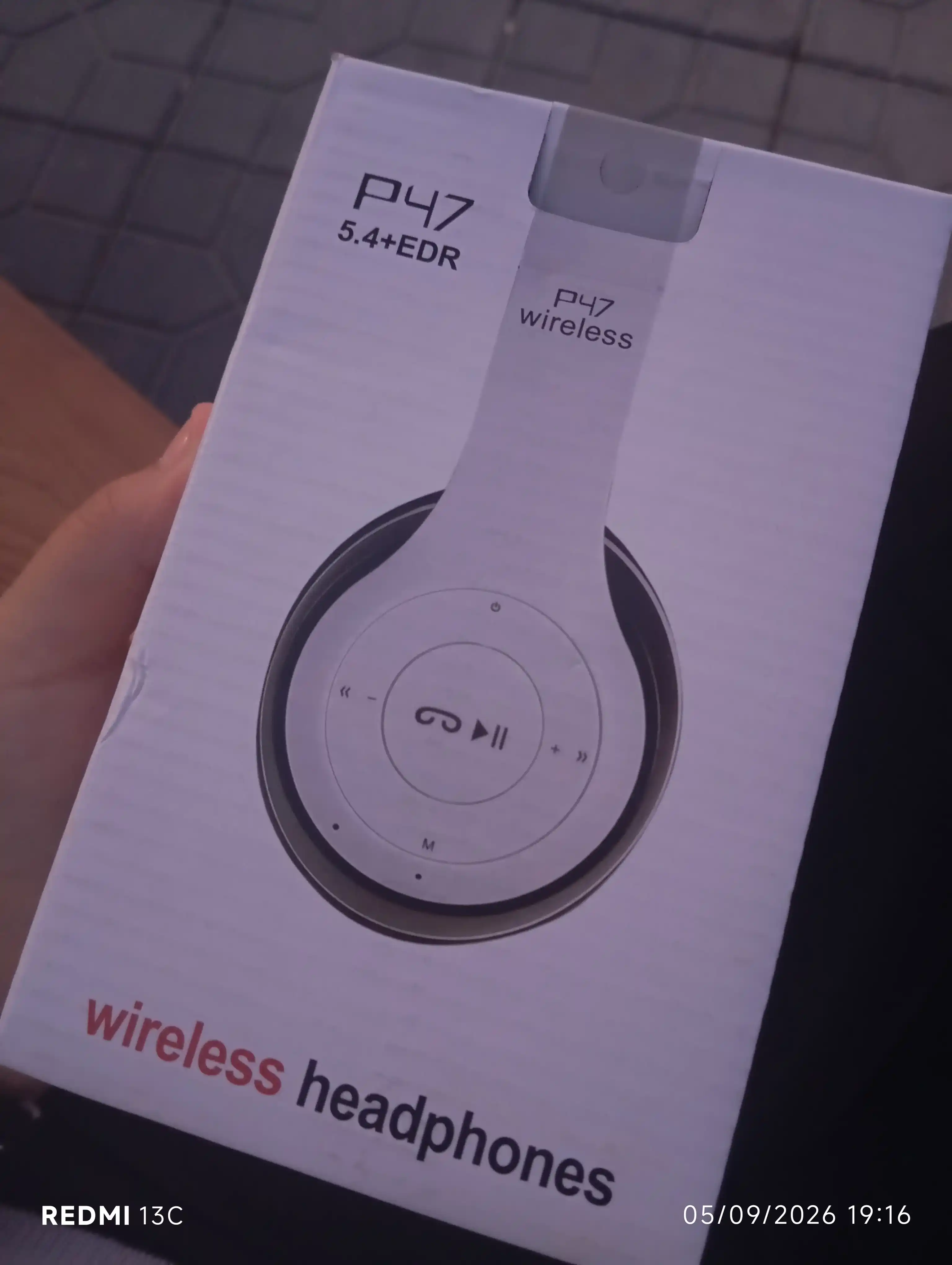 Simsiz quloqchinlar P47, Bluetooth 5.0, yig'iluvchan, mikrofon bilan, shovqinsiz
