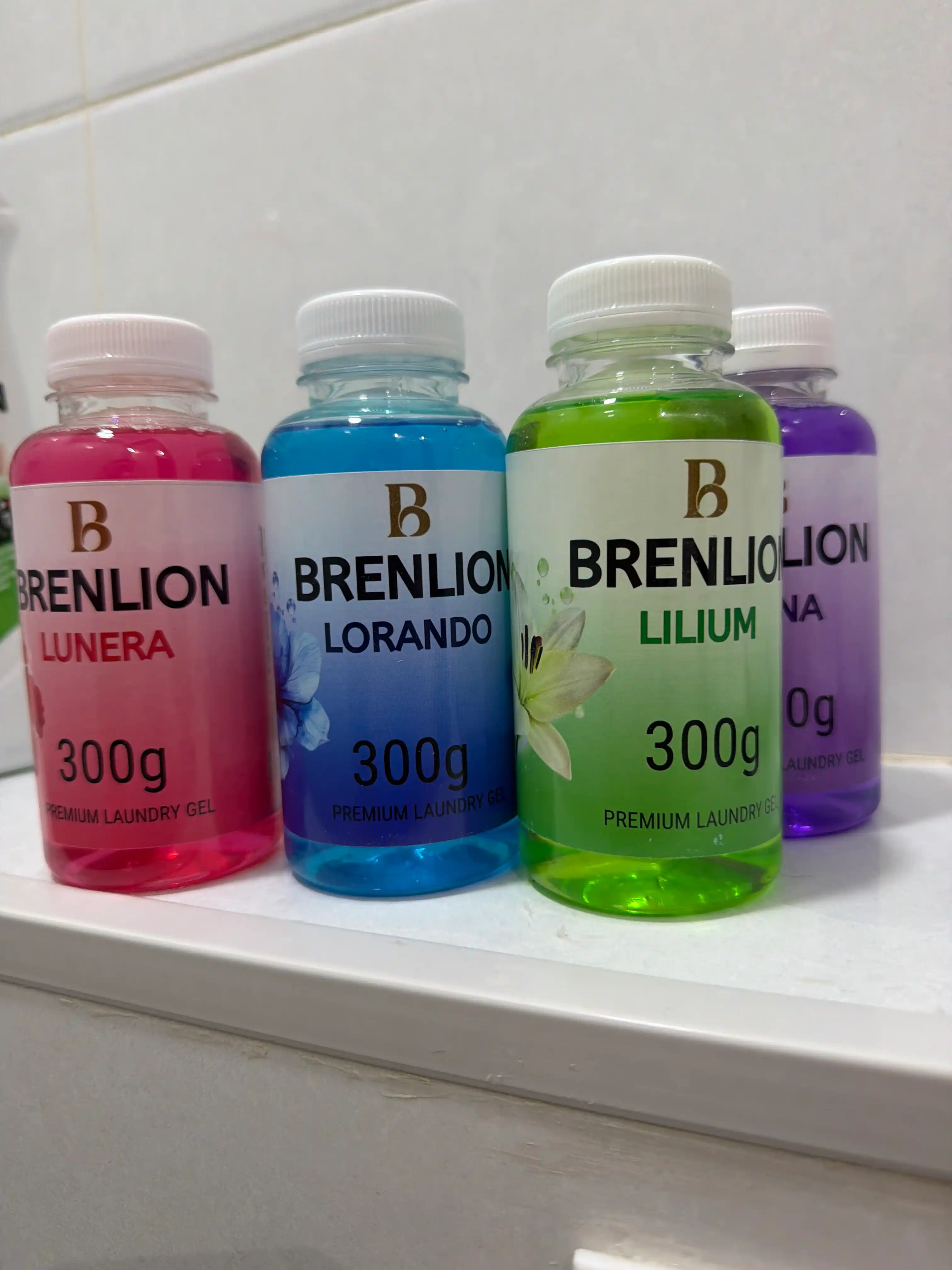 Набор гелей для стирки BRENLION, мини-сет 4-в-1, жидкий порошок для стирки белья, 4 х 300г