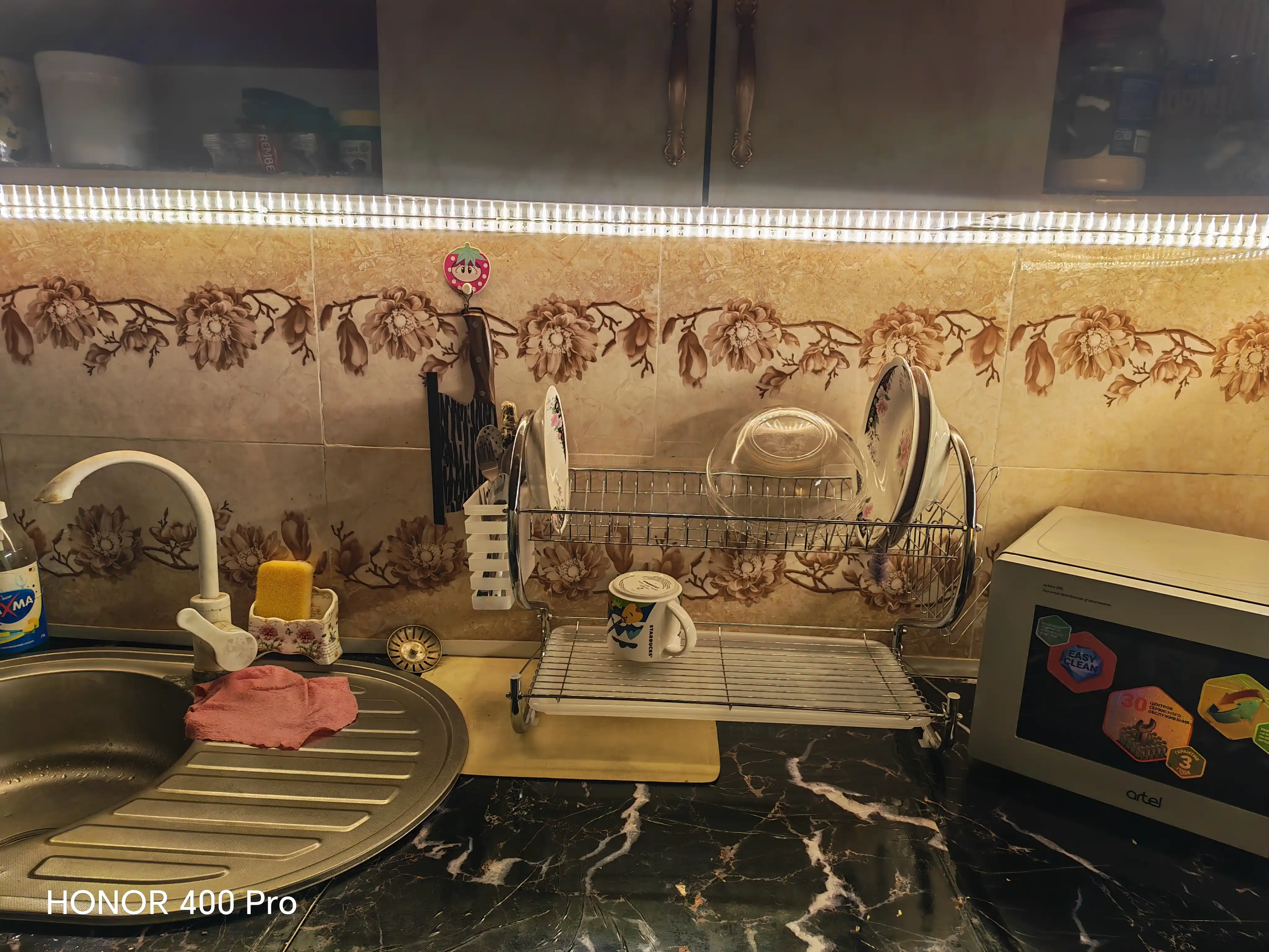 LED лента 220В SMD2835 120D IP65 влагозащищенная резка 10см 3000K 4000K 6500K с вилкой