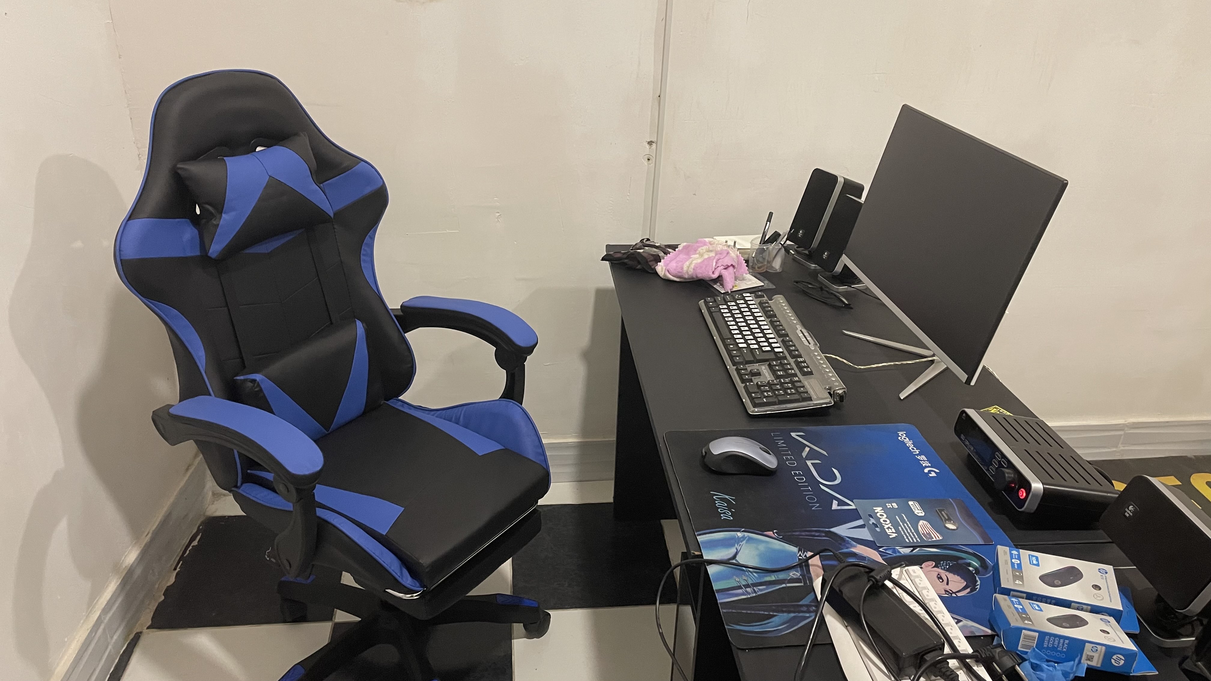 Gaming kreslo TOJIRBEK, kompyuter va ofis uchun, oyoq qo'ygichli o'rindiq