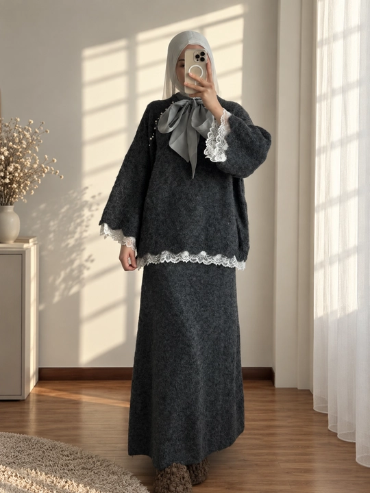 Ayollar uchun issiq trikotaj kostyum — yubka va sviter, hijobli obraz 44 46 48 50