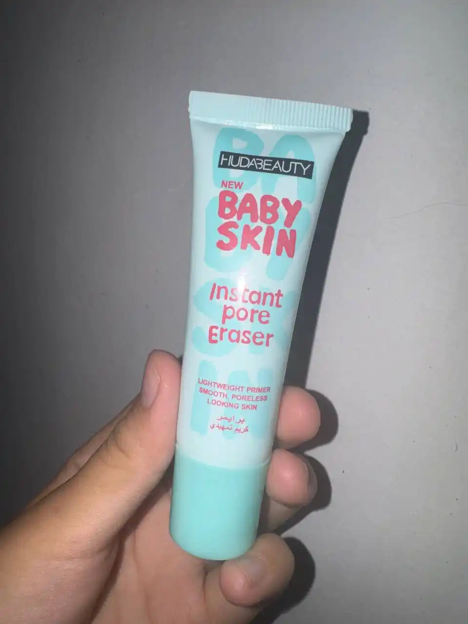 Праймер основа под макияж Huda Beauty Baby Skin, сужающий поры, 30 мл