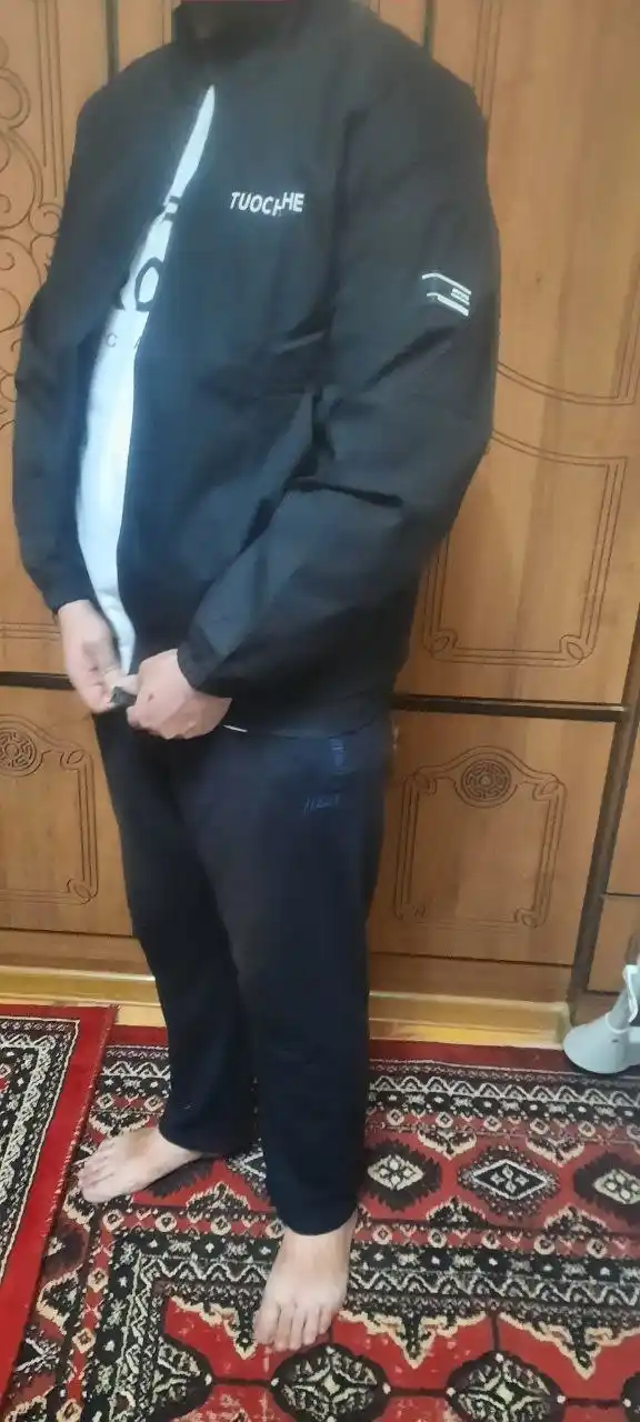 Erkaklar vetrovkasi, Yengil bahorgi-kuzgi bomber, Zamonaviy erkaklar kurtkasi