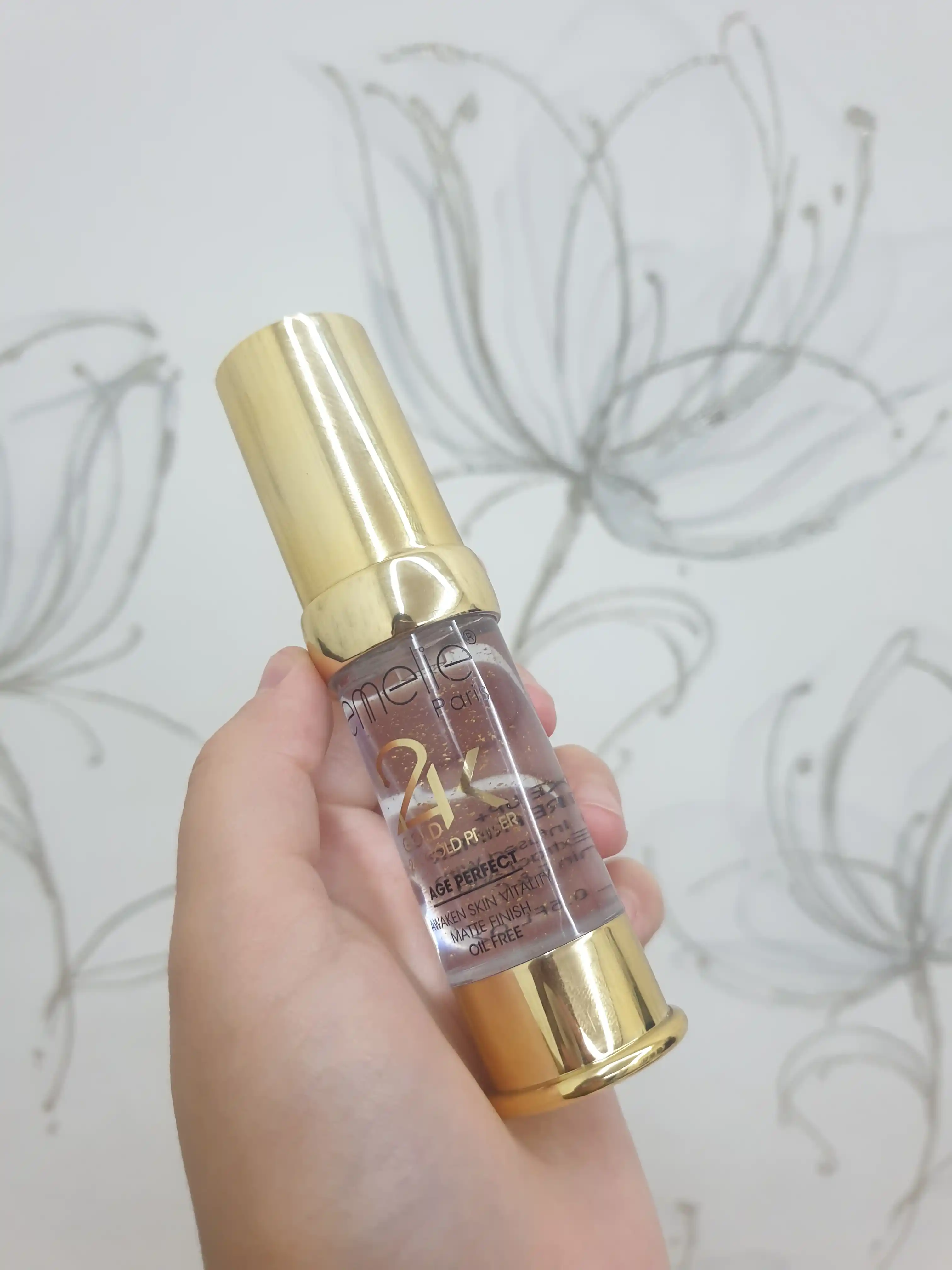 Основа под макияж EMELIE 24K GOLD, база под макияж для лица, праймер, тональная основа 15 г