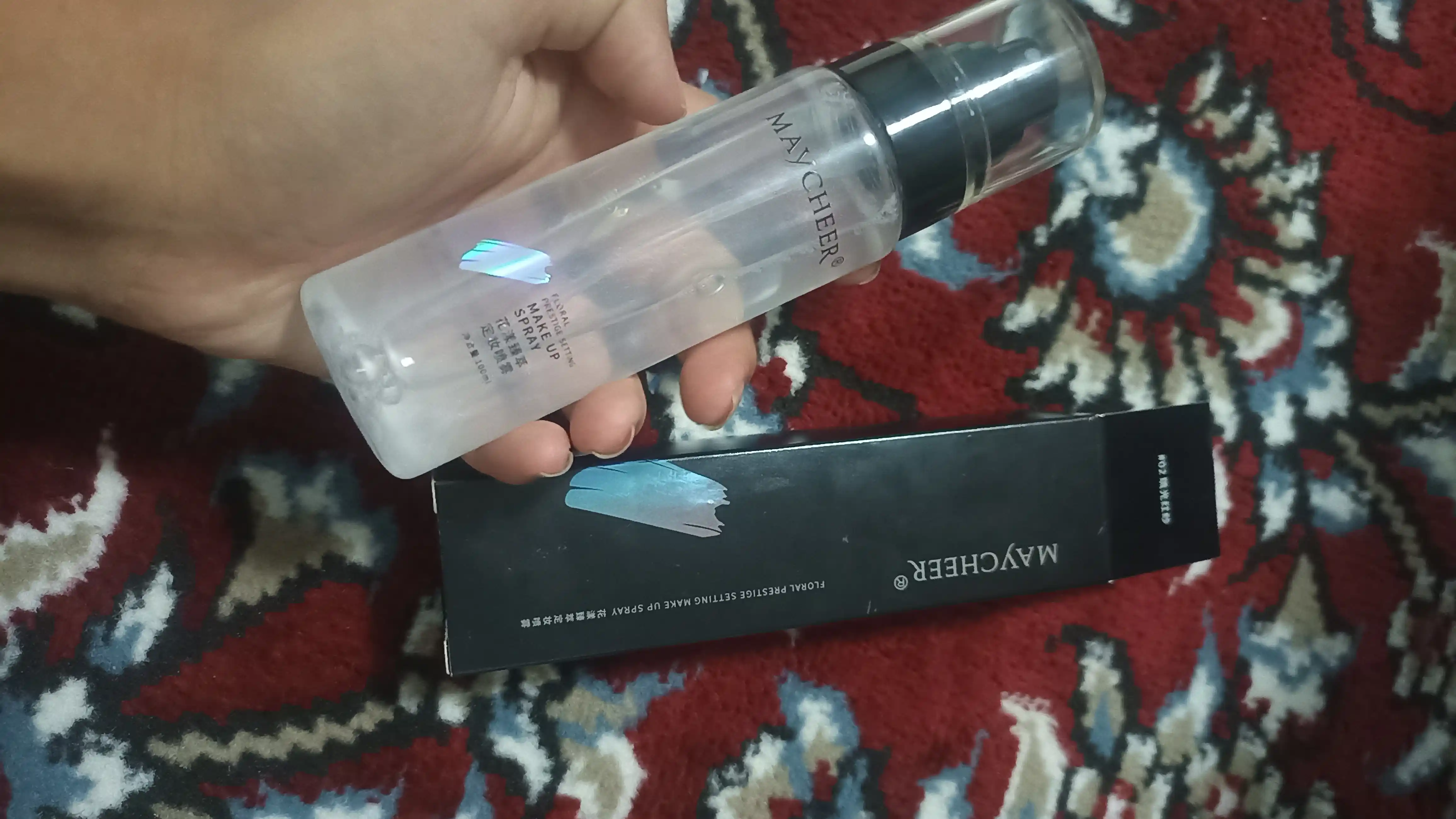 Mukammal pardoz uchun "Maycheer" fiksatsiyalovchi spreyi, 100 ml