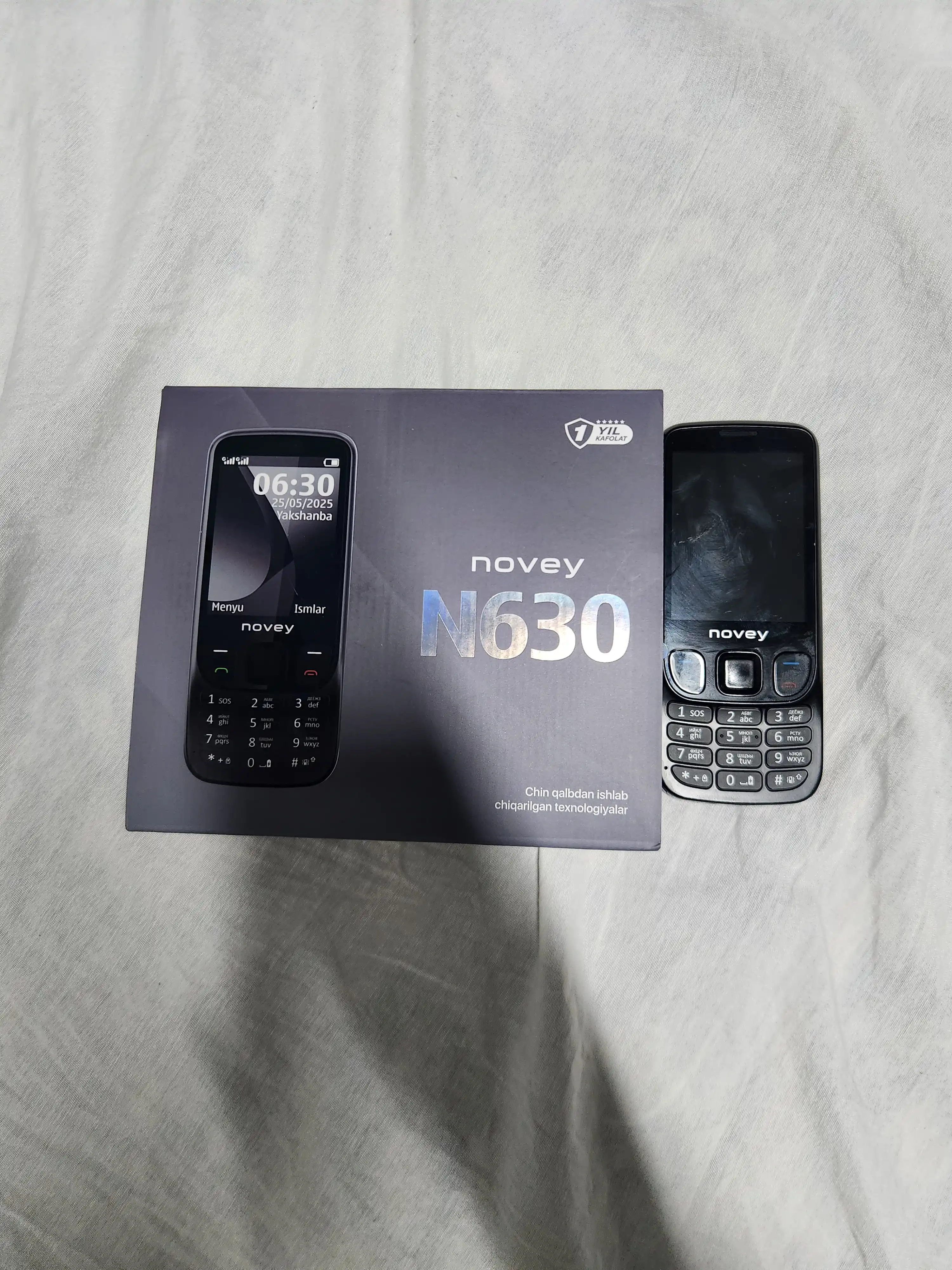 Novey N630 mobil telefon, metall, IPS displey, kamera, Dual SIM
