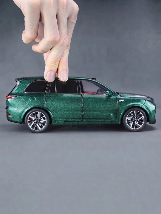 Li Auto L9 kolleksion metall o‘yinchoq mashinasi