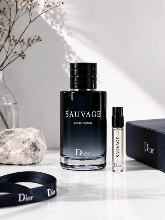 Dior Sauvage parfum atiri — nafis uslubni qadrlaydigan erkaklar uchun munosib tanlov