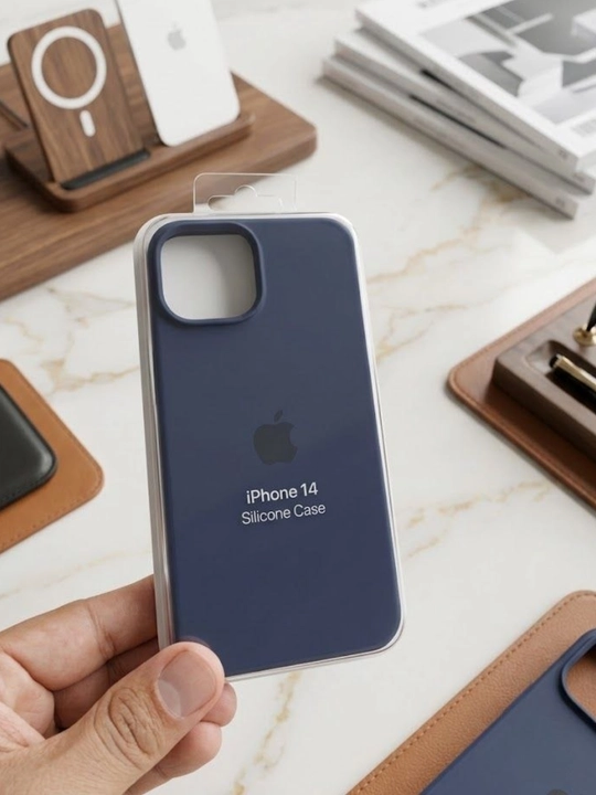 IPhone 11, 12, 13, 14, 15, 16, 17, Pro, Max uchun qoplama - rangli silikon qoplama