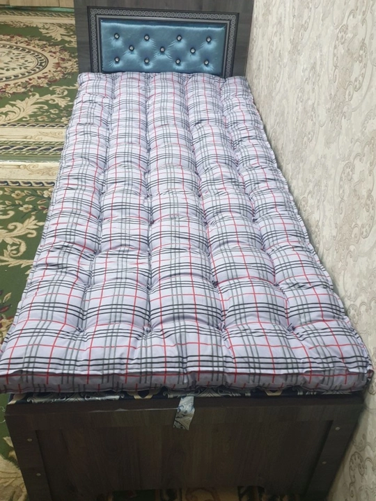 Yumshoq matras, yig‘iladigan, ko‘chma