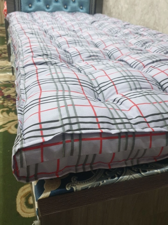 Yumshoq matras, yig‘iladigan, ko‘chma