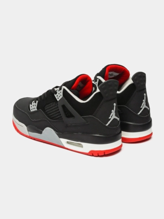 Кроссовки для мужчин DJordans