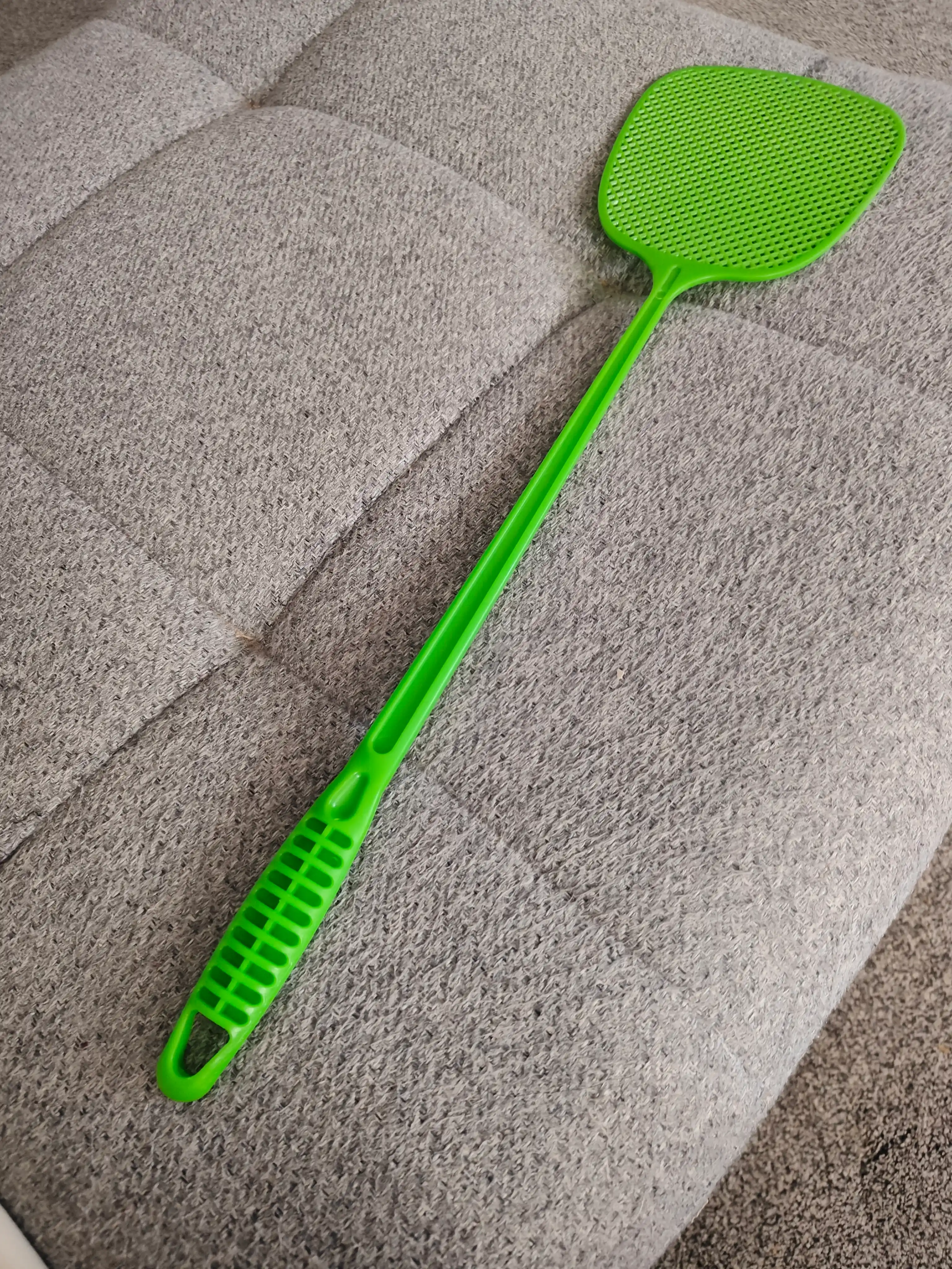 Uy uchun pashsha uradigan vosita, plastmassa uskunasi, hasharotlarga qarshi uskunа