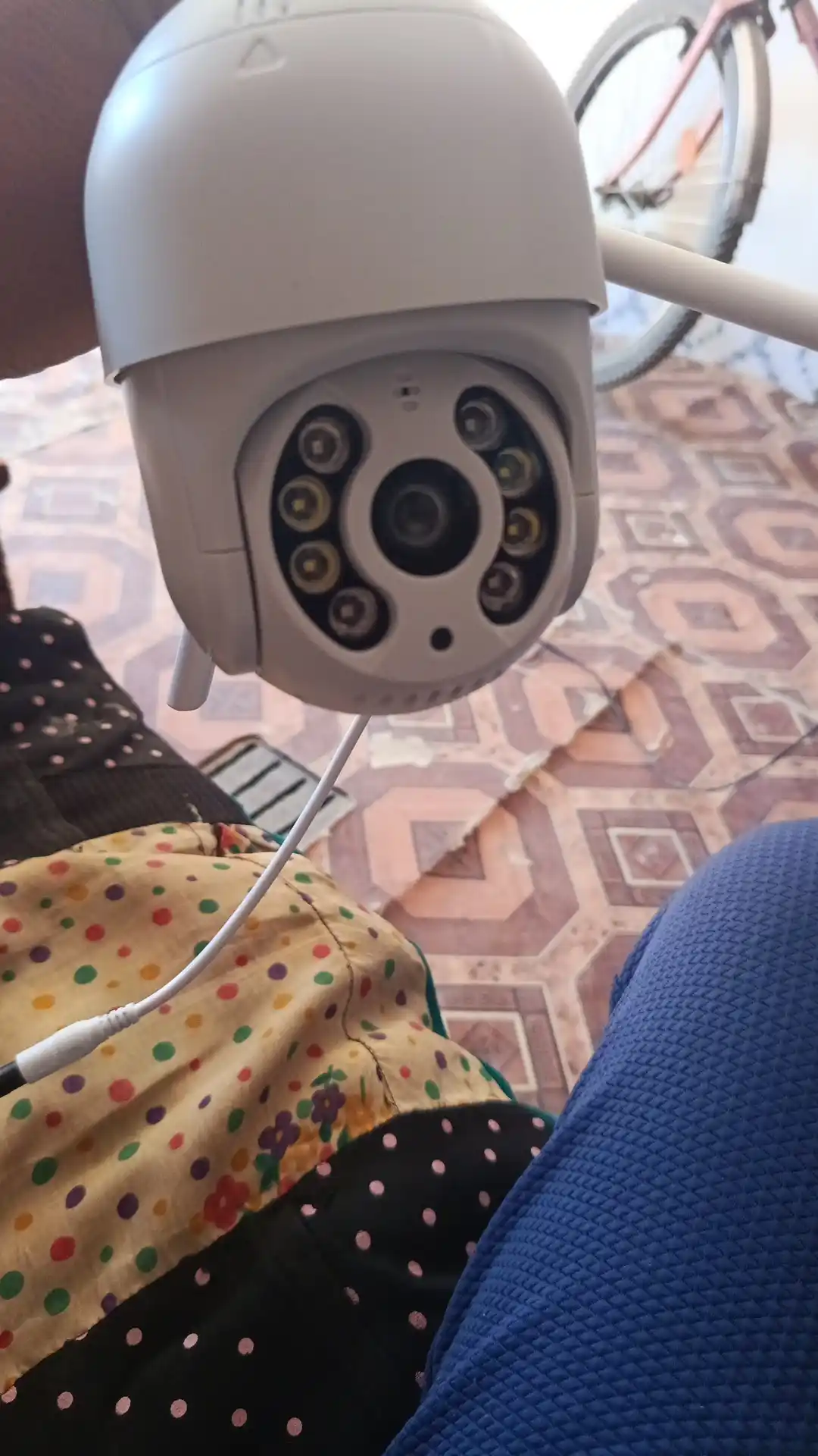 Wi-Fi камера видеонаблюдения с ночным видением, поворотом 360, датчиком движения