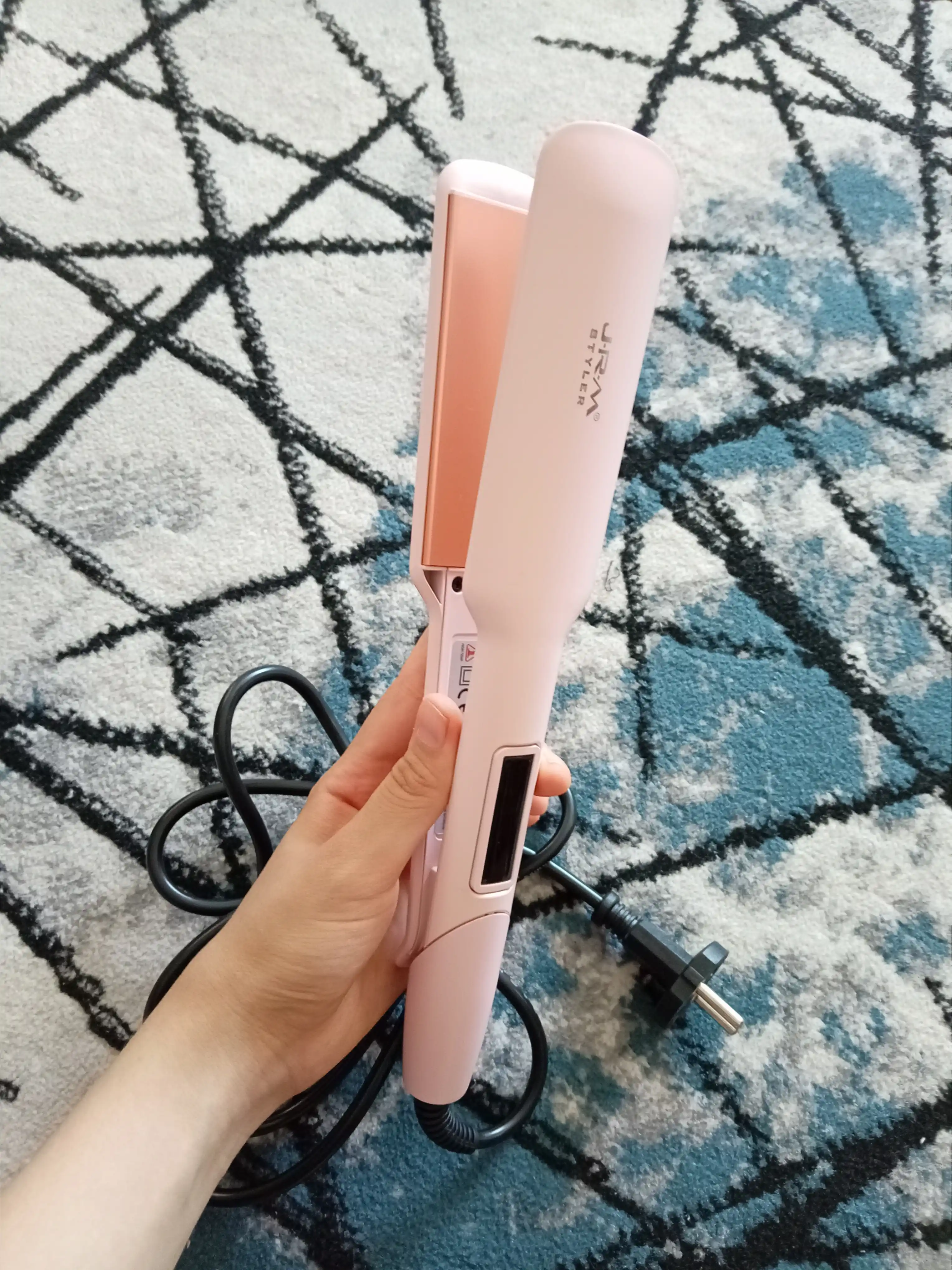 Professional soch tekislovchi dazmol JRM styler LCD displeyli