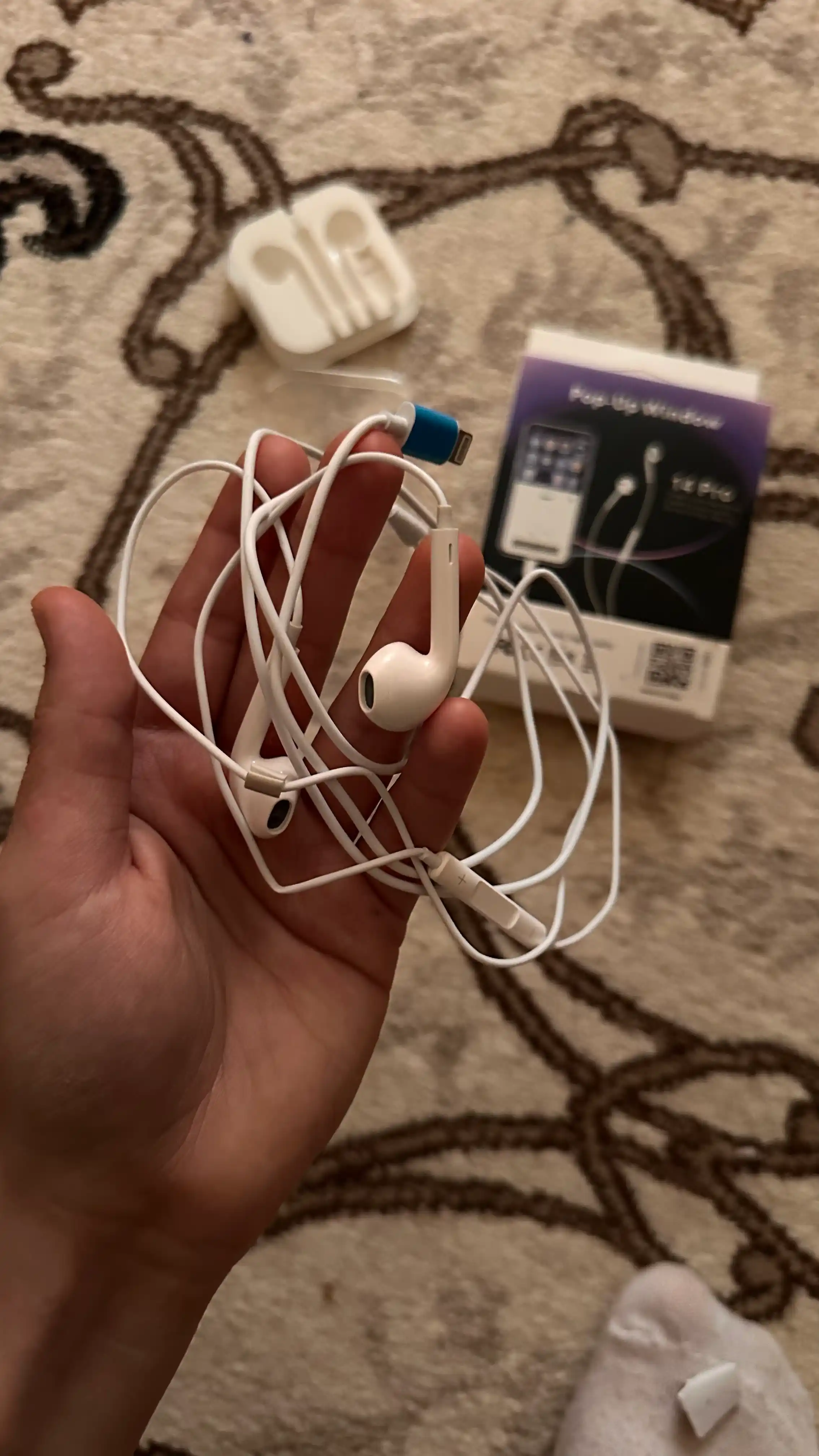 IPhone uchun simli quloqchinlar,naushniklar mikrafon bilan — type-c, lightning