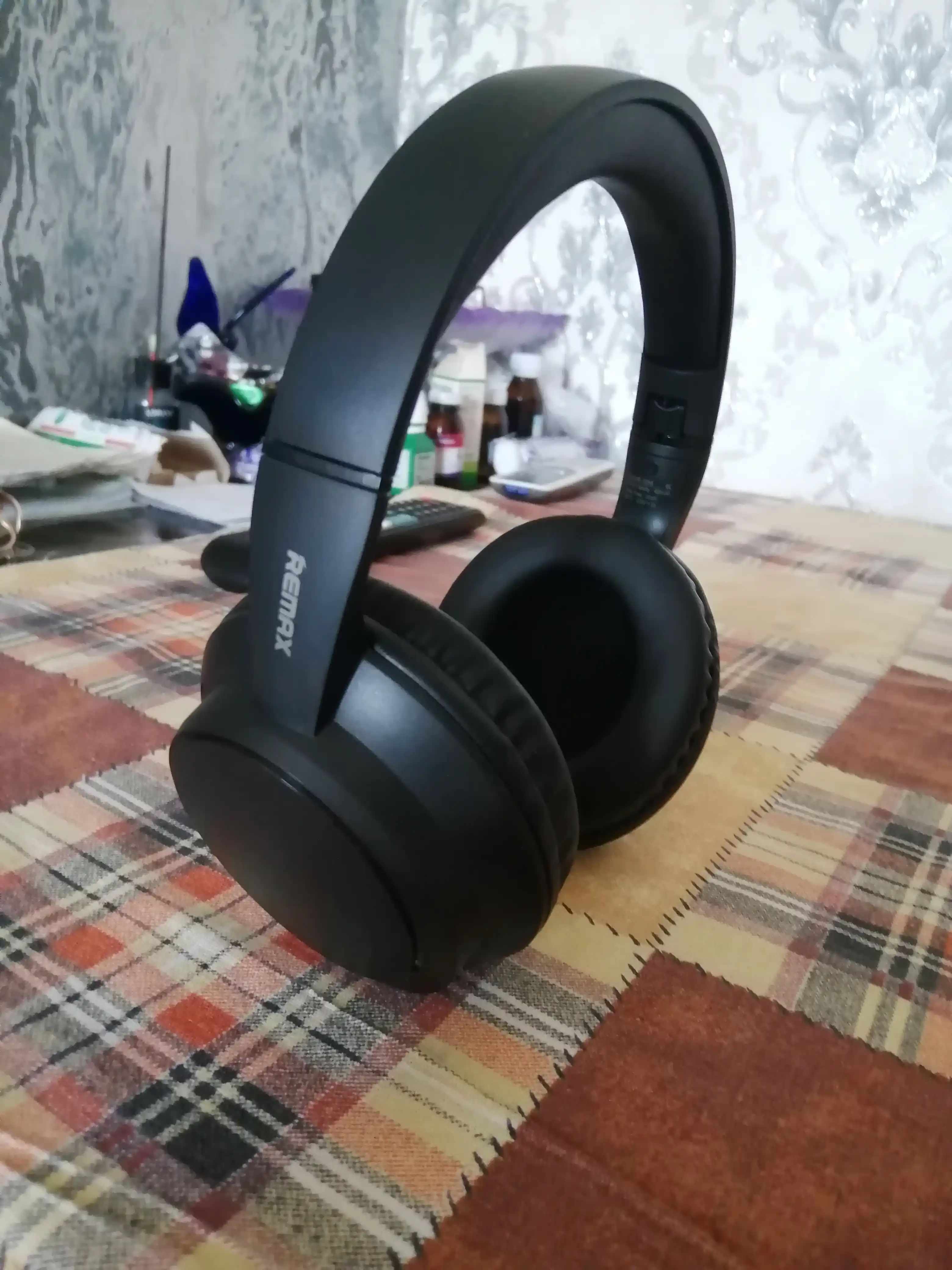Simli va simsiz Remax RB-100HB  quloqchin, Bluetooth 5.0,  uzoq ishlash, qulay naushnik