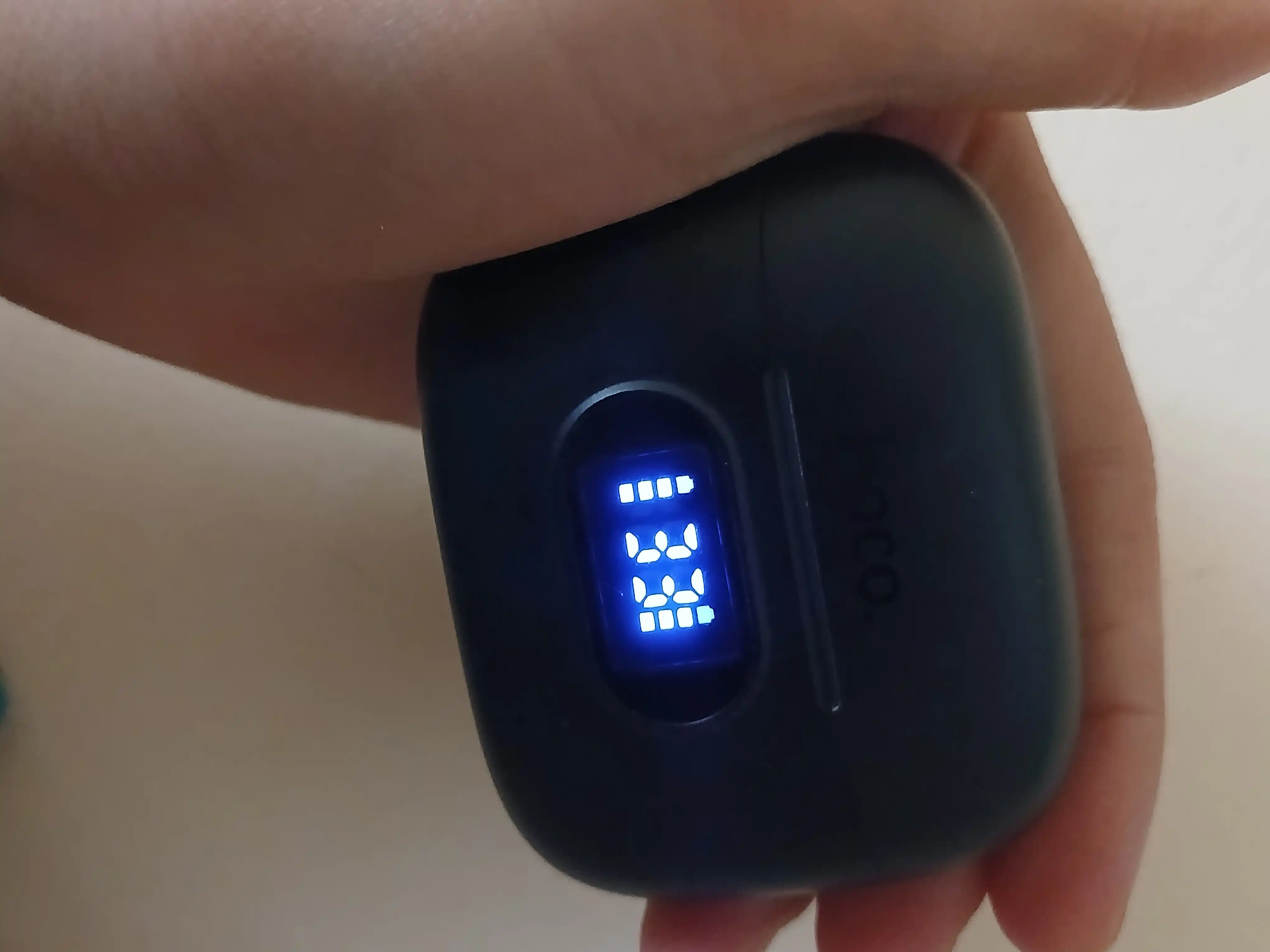 HOCO EQ2 Plus беспроводные Bluetooth наушники TWS, сенсорные, с микрофоном, с кейсом