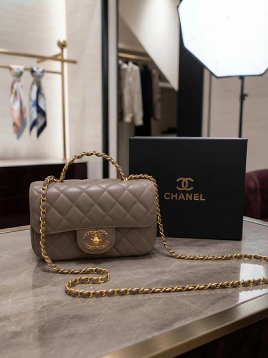 Сумка-кроссбоди для женщин в стиле CHANEL, подходящая для ежедневного использования